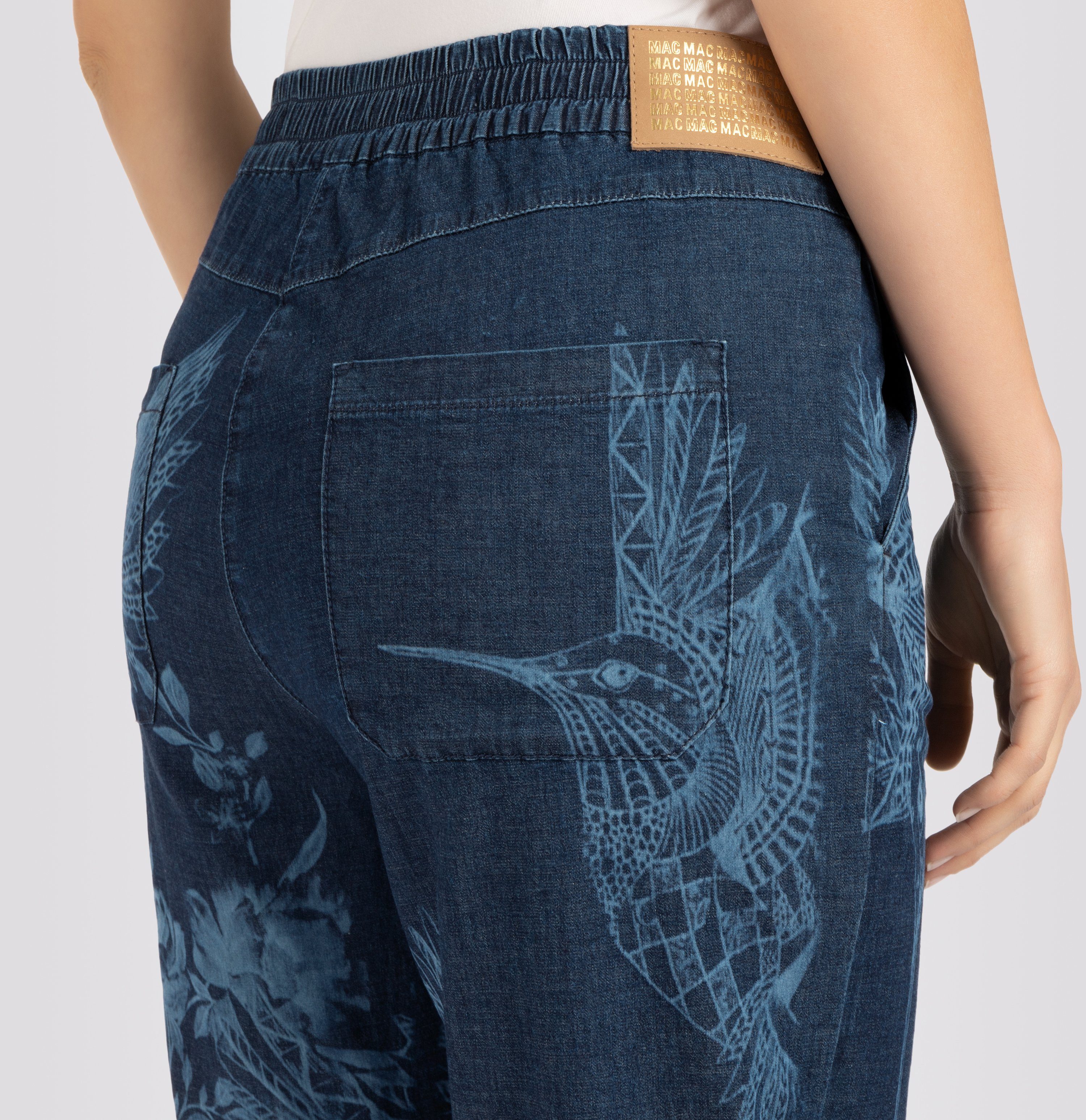 MAC Bootcutbroek Chiara Bootcut-vorm in figuuraccentuerende vorm