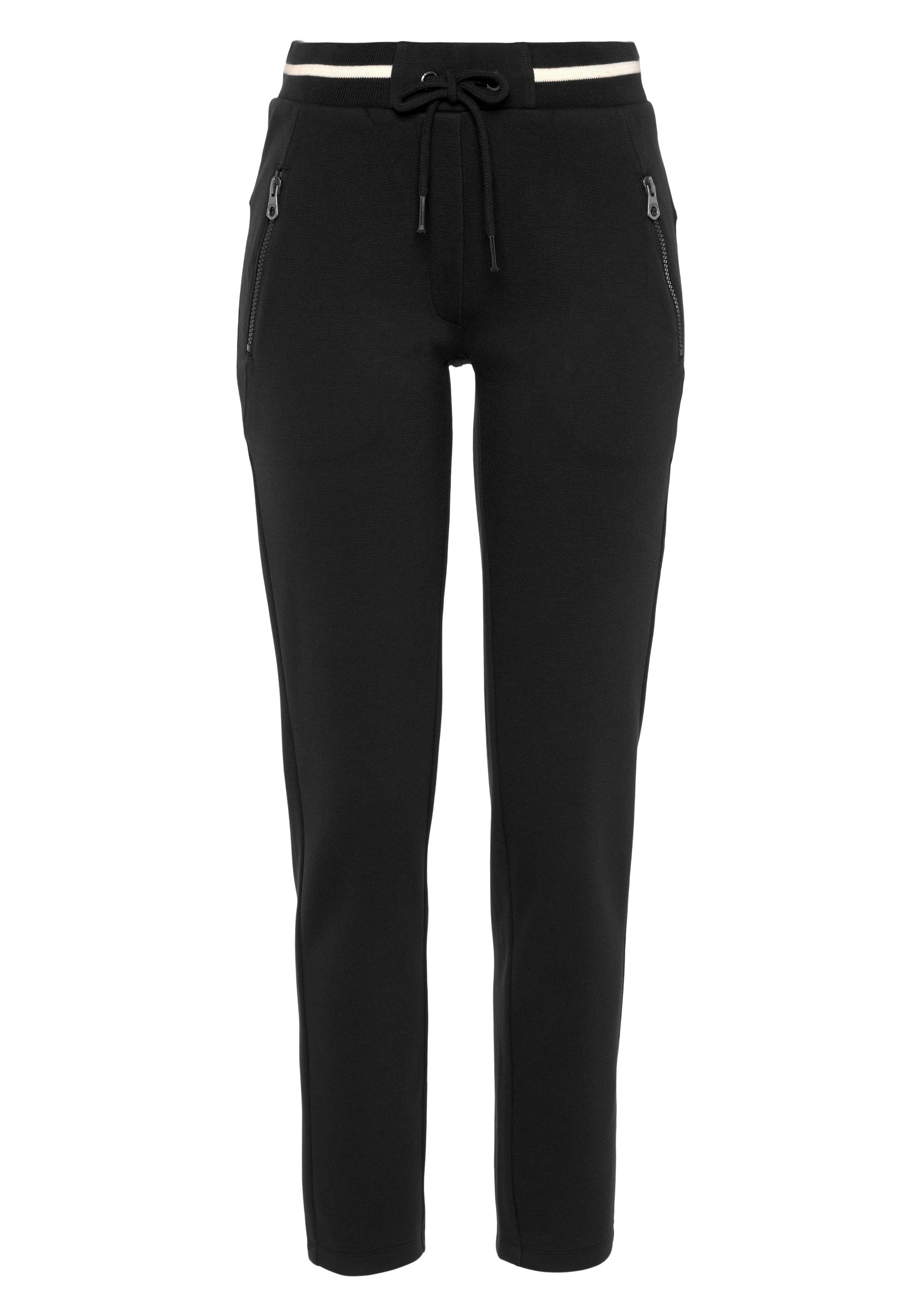KangaROOS Jerseybroek met piqué-structuur en streepdetail