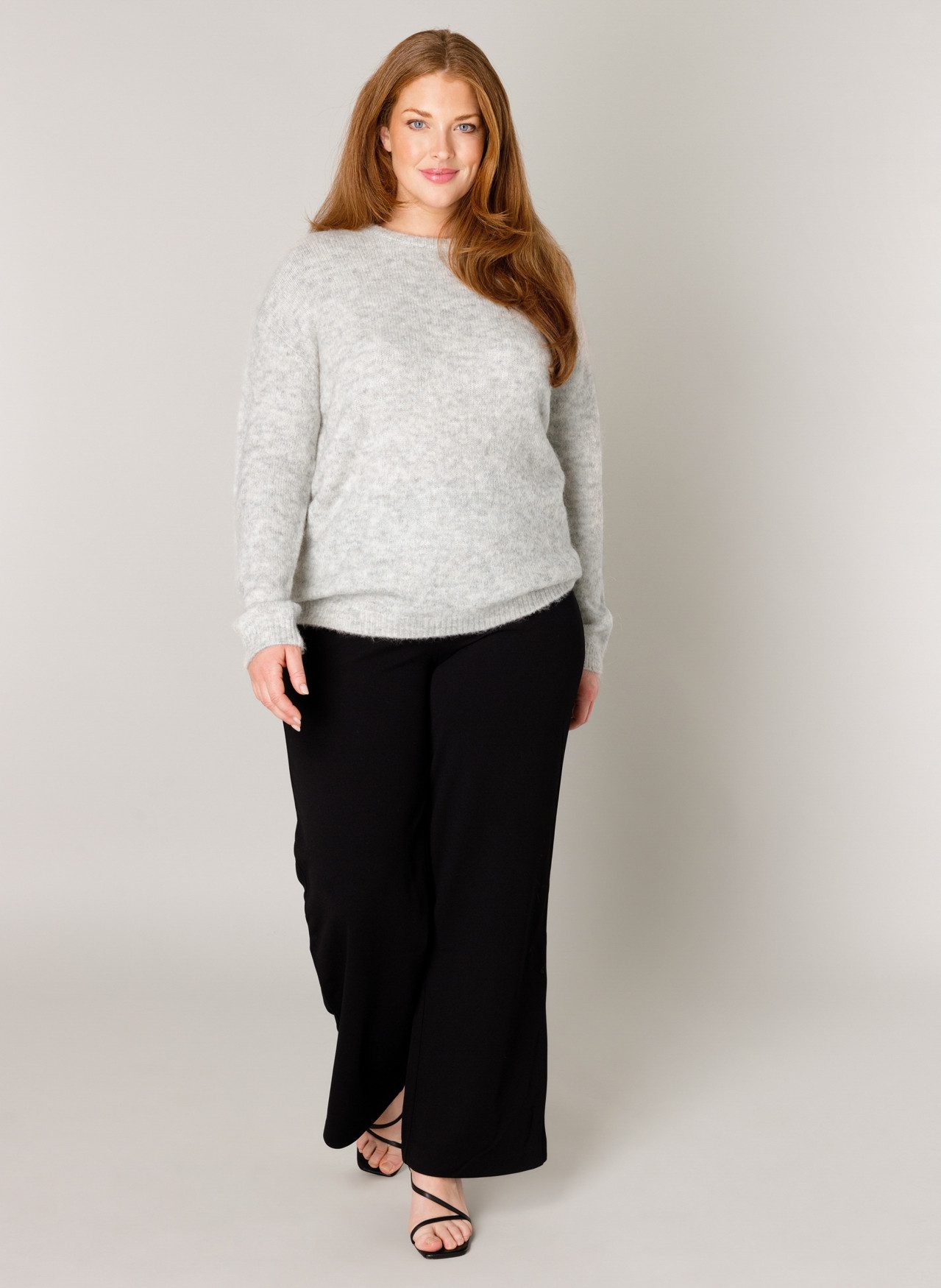 Base Level Curvy Gebreide trui Yanara