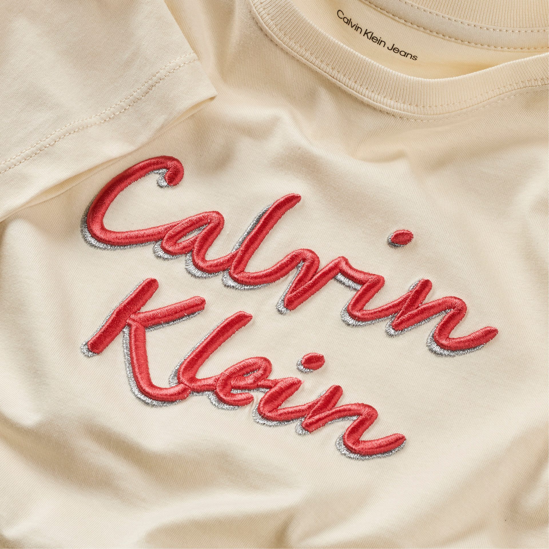 Calvin Klein T-shirt BOXY TEE METALLIC LOGO TECH voor kinderen tot 16 jaar, grote borduursel