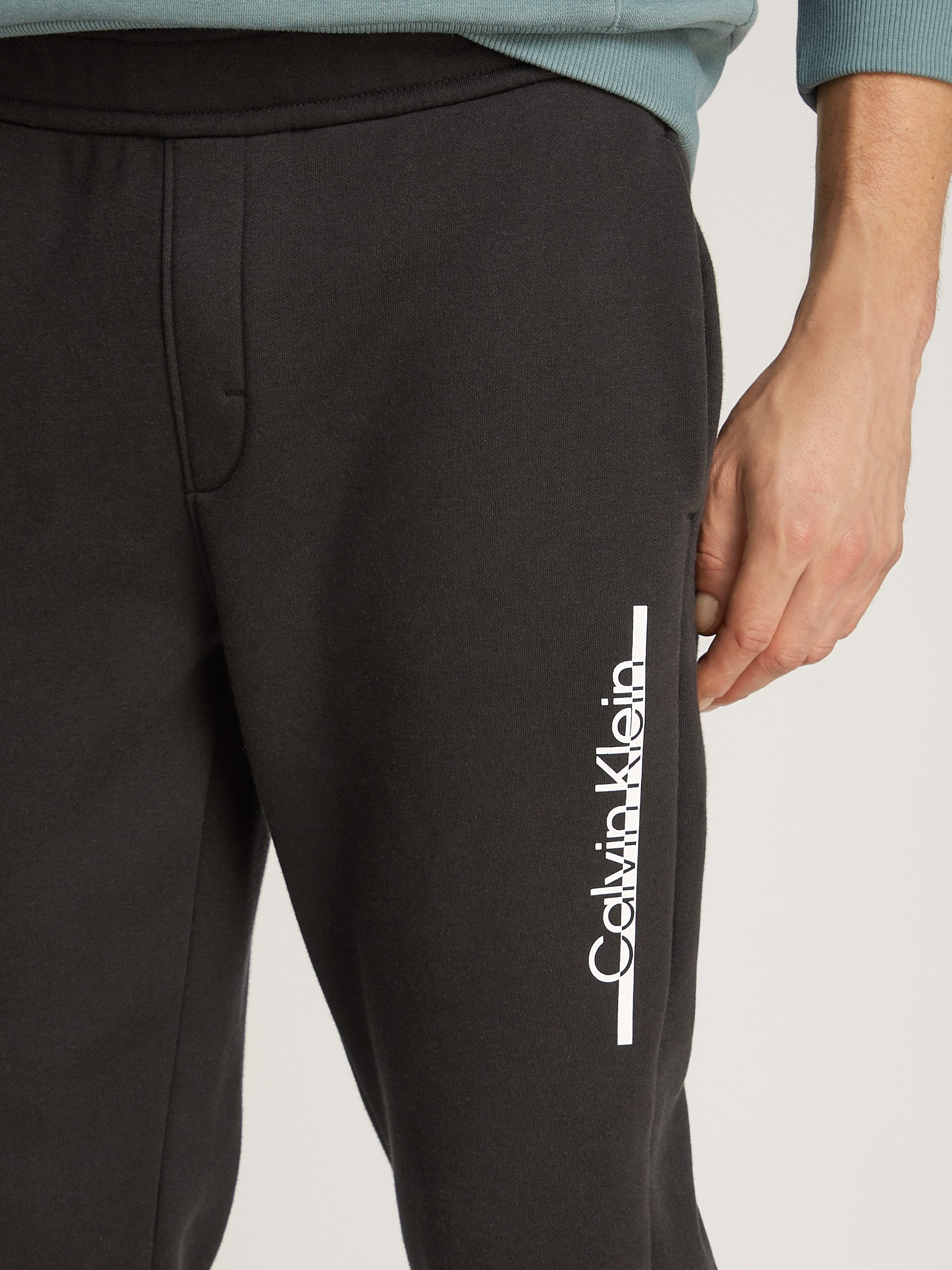 Calvin Klein Joggingbroek SPLIT LINE LOGO JOGGER