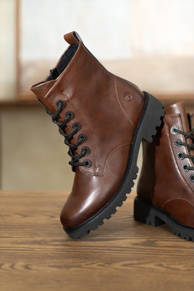 Remonte Veterlaarsjes Veterboots, blokhak, profielzool, met Lite´n Soft-uitrusting