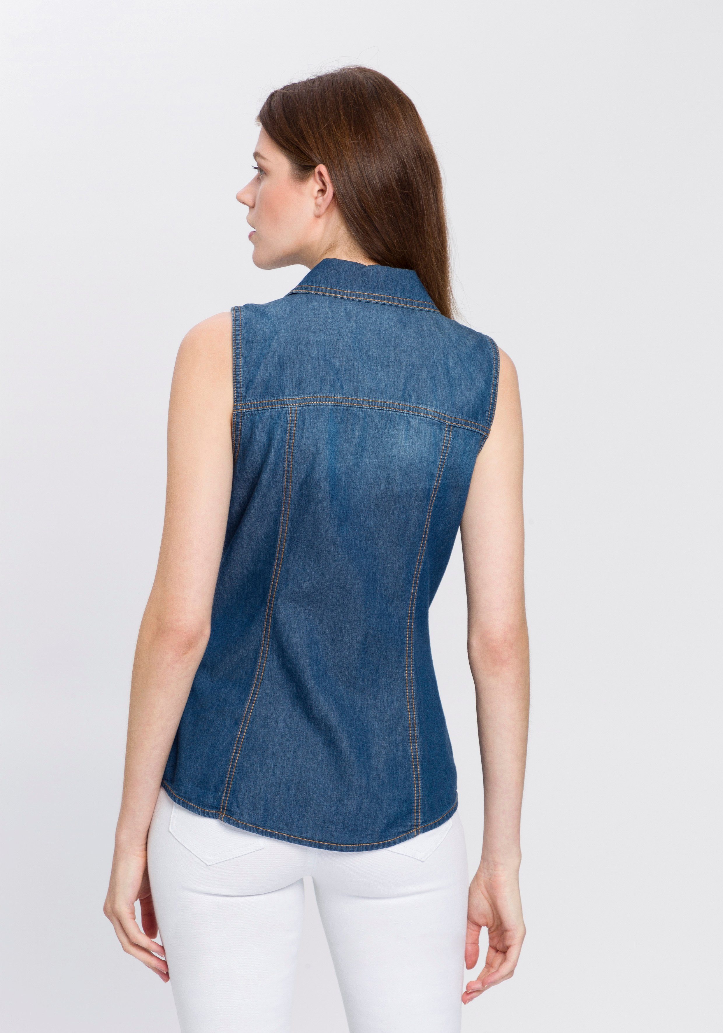 Arizona Jeans blouse met knopen in parelmoer-look