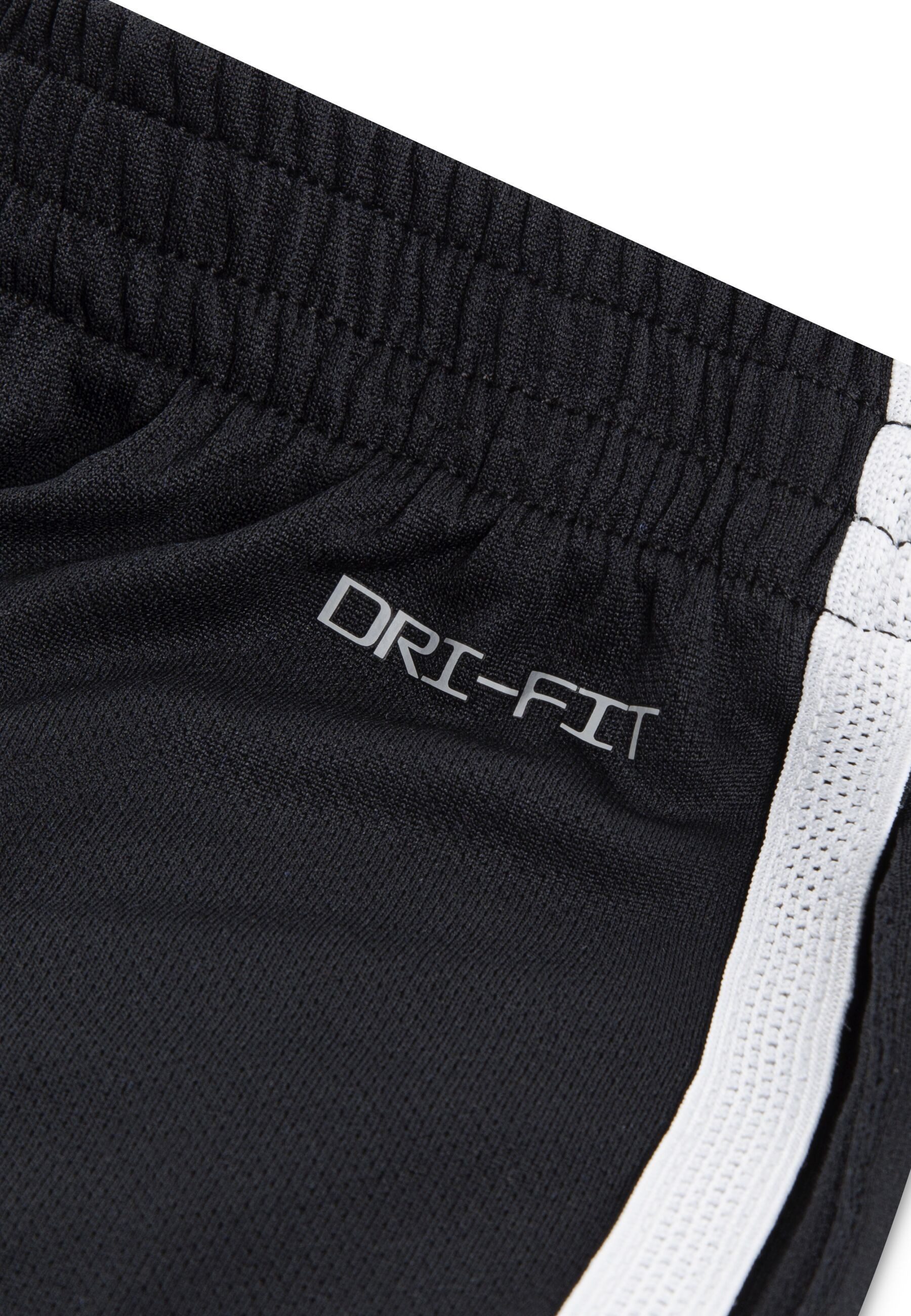 Nike Sportswear Short NKB B NK DF MULTI HBR SHORT (1-delig)