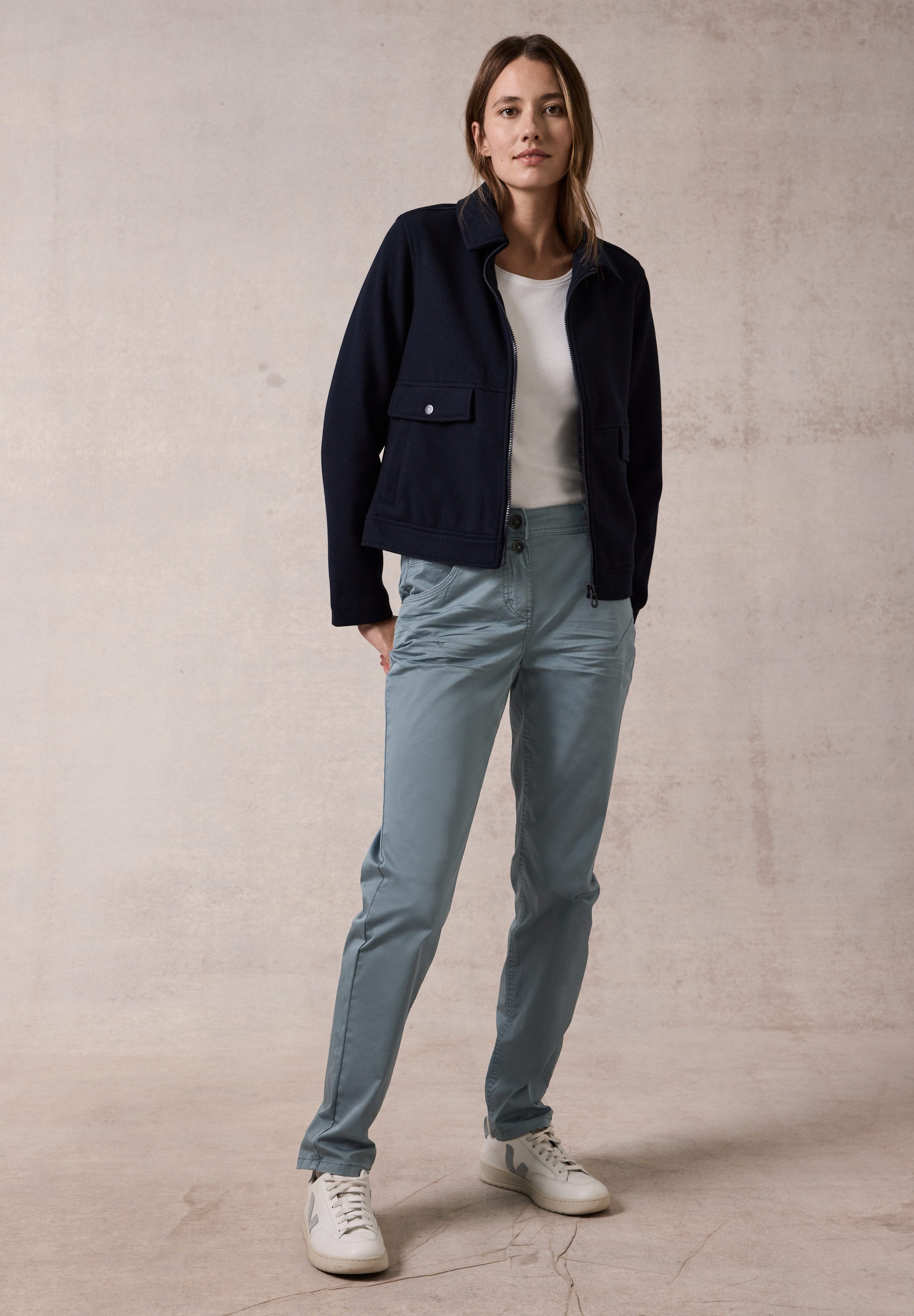 Cecil Chino Stijl Scarlett