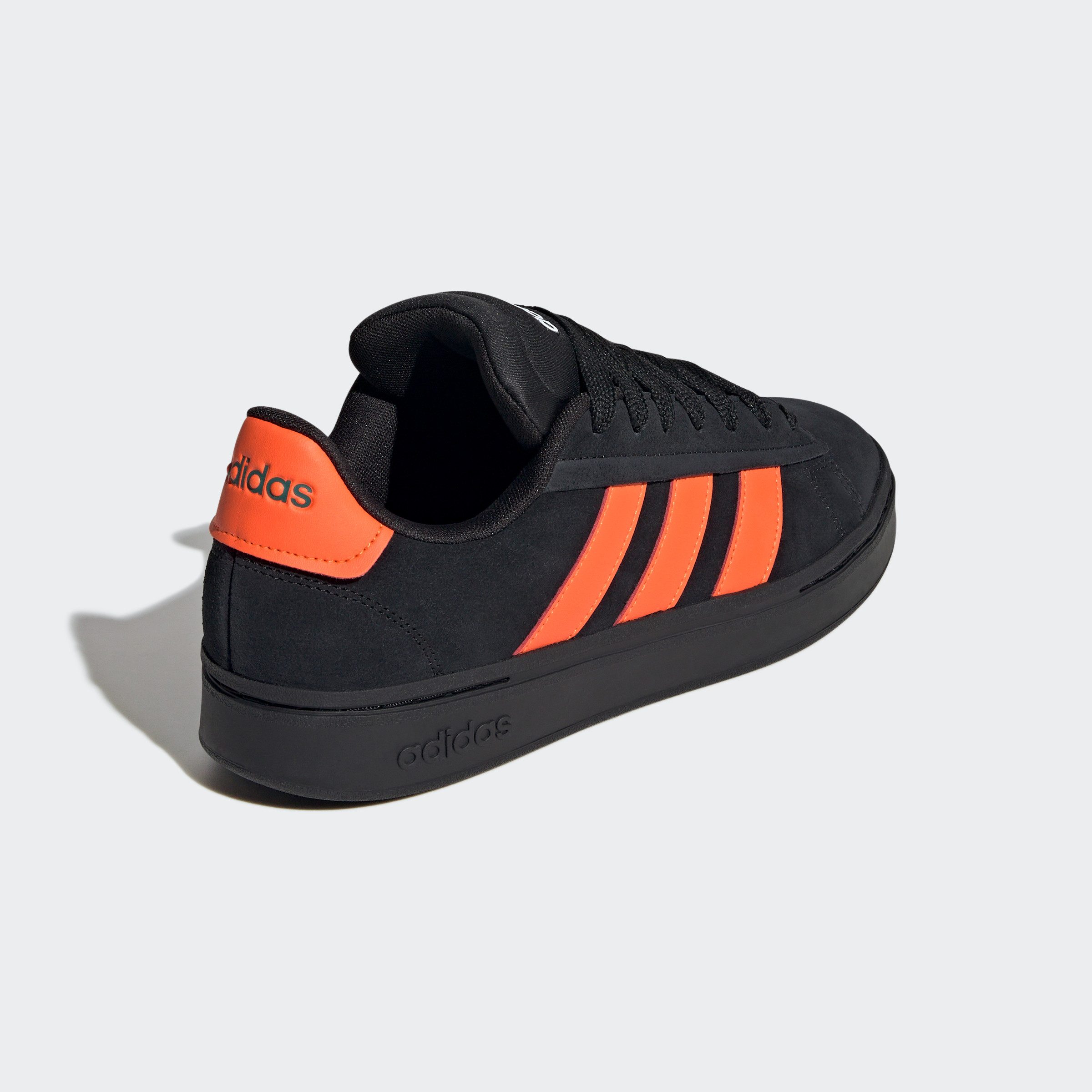 adidas Sportswear Sneakers GRAND COURT ALPHA Design geïnspireerd door de adidas Campus 00