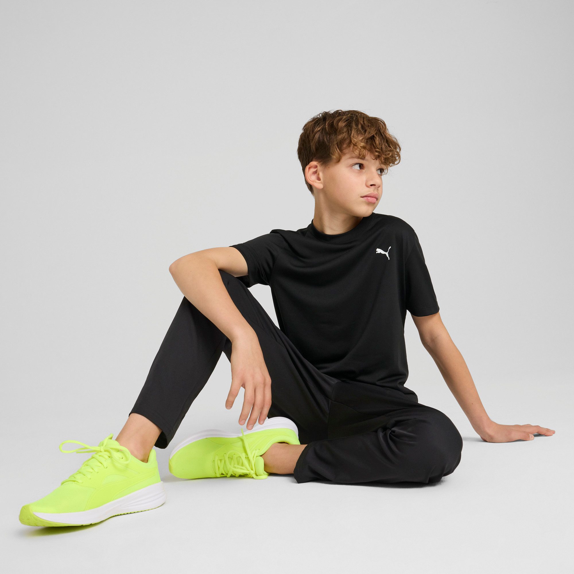PUMA Trainingsbroek TAD ESS WOVEN TAPERED PANTS B