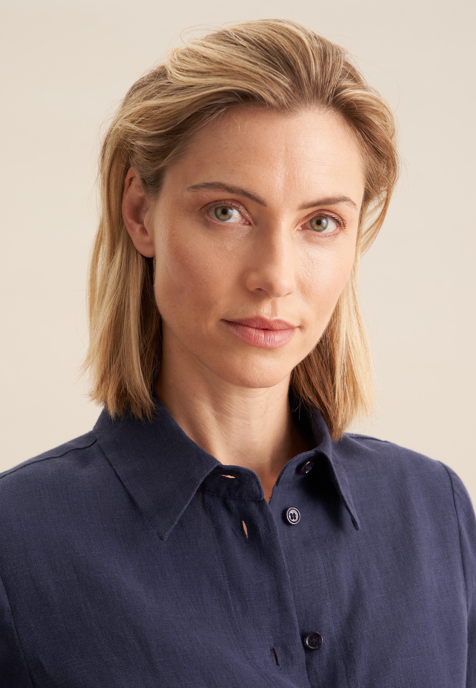 seidensticker Overhemdblouse Zwarte roos Lange mouwen kraag uni