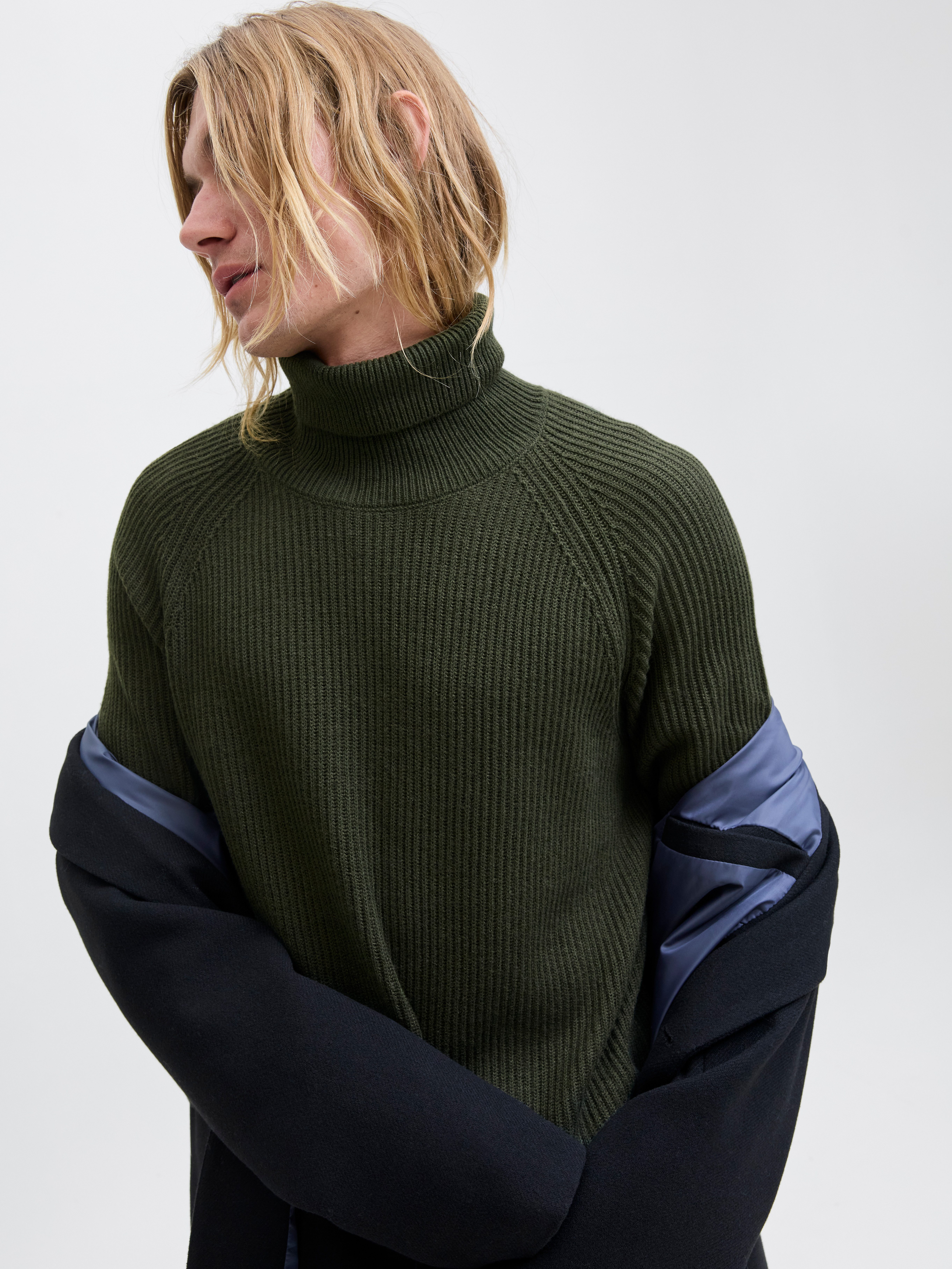 Jack & Jones Coltrui JJPANNEL KNIT ROLL NECK AW25