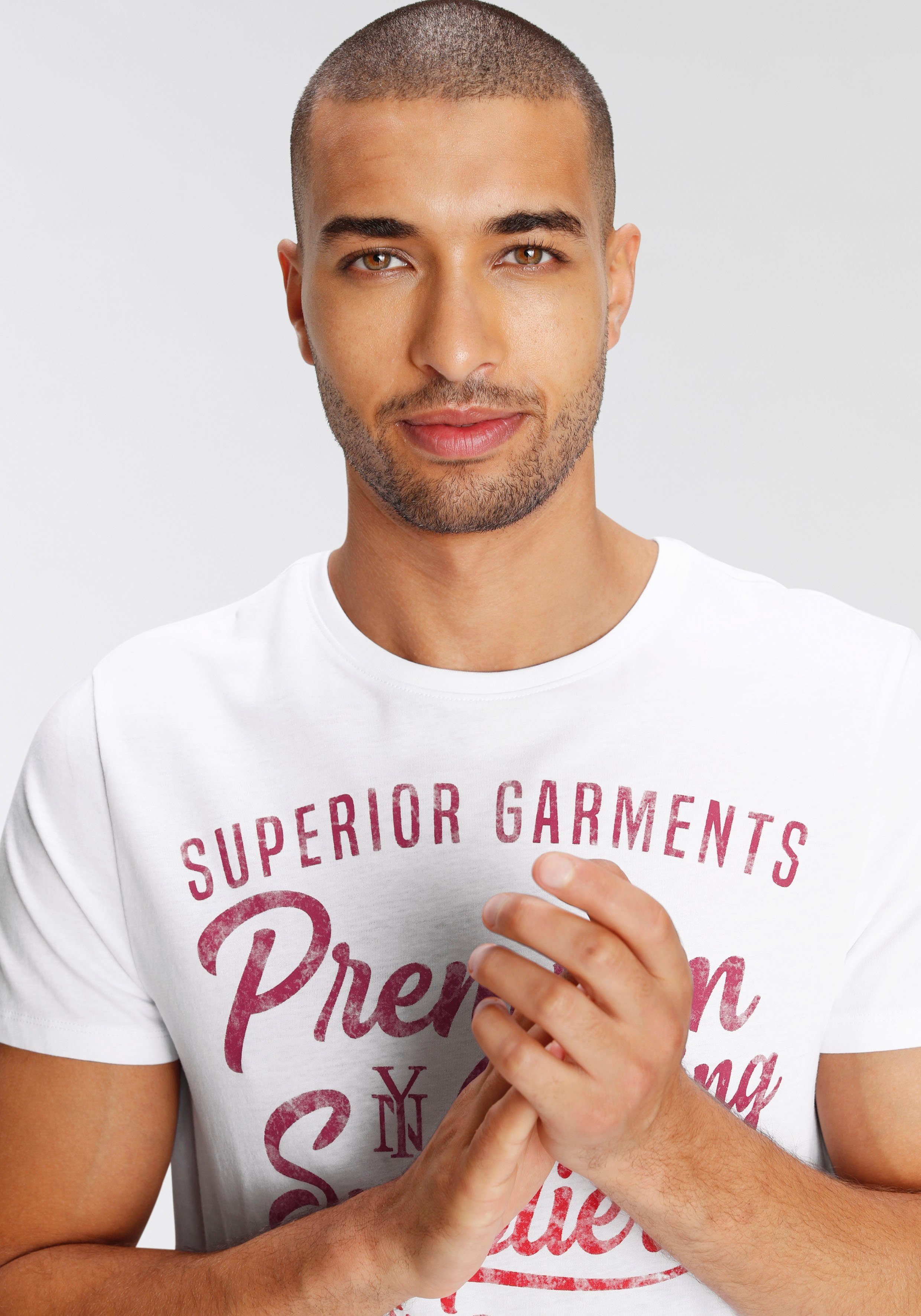 AJC T-shirt Korte mouwen, smalle pasvorm, in vintage-ontwerp