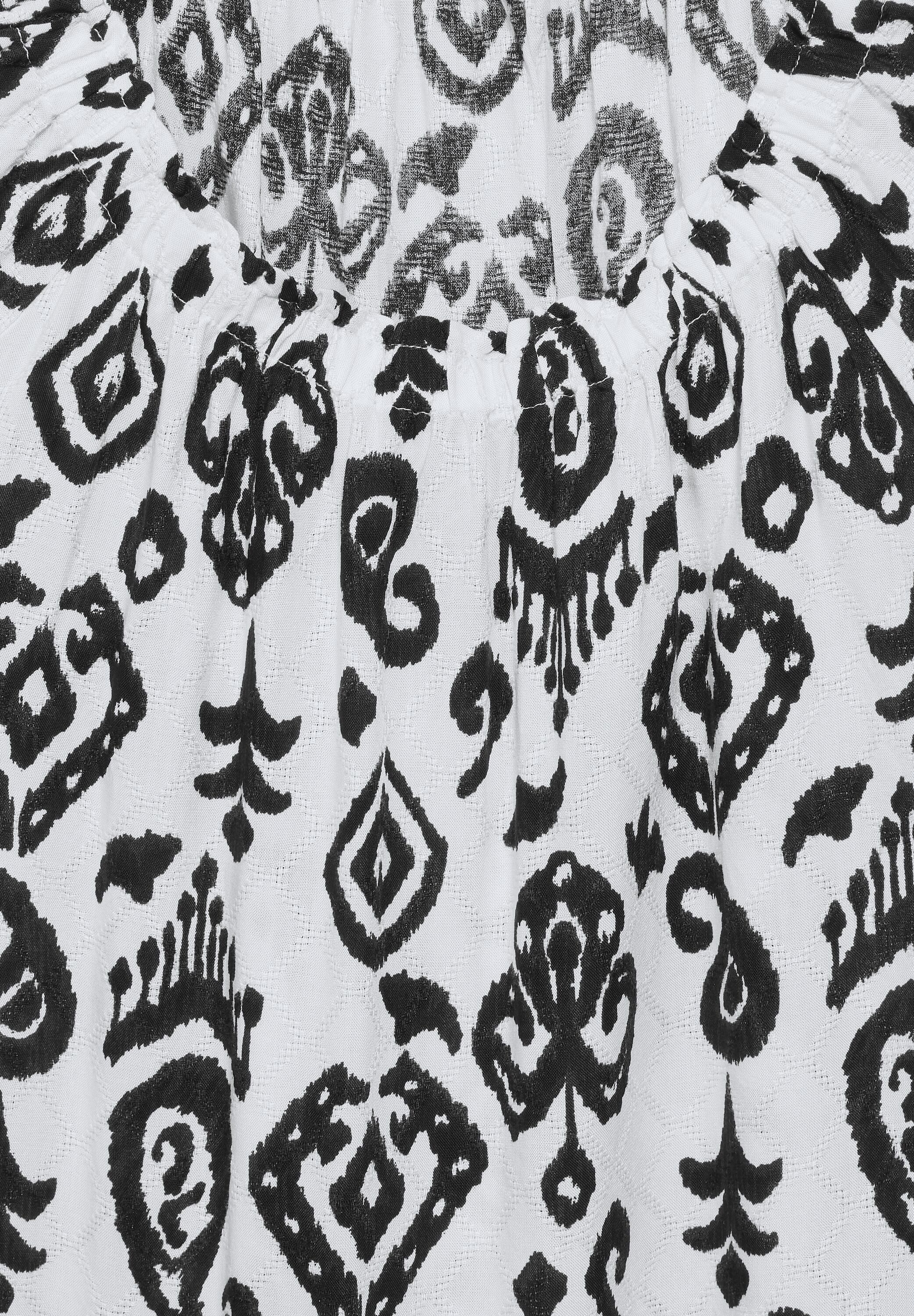 Cecil Blouse met carmenhals met een ornamentmotief