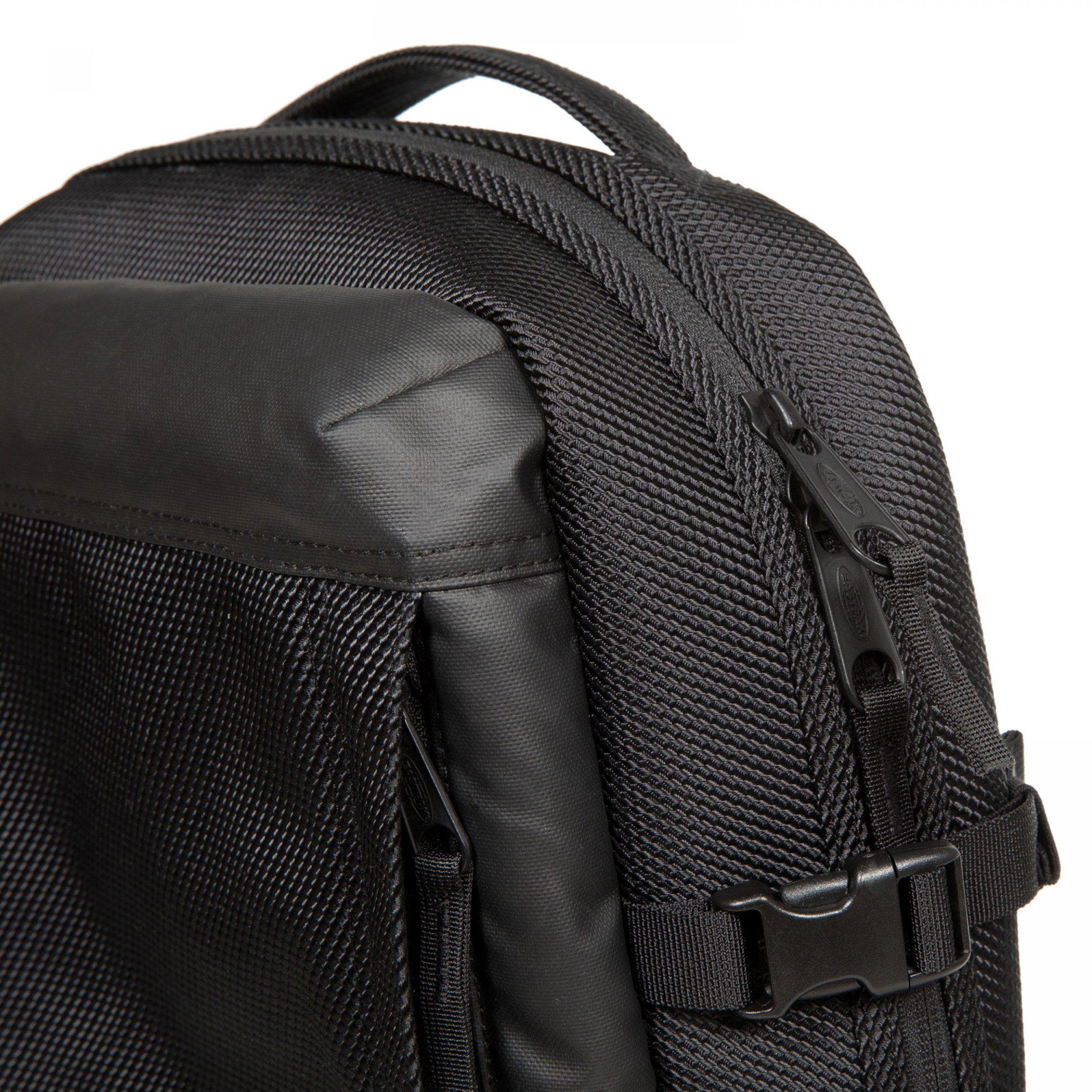 Eastpak Laptoprugzak TECUM M bevat gerecycled materiaal (global recycled standard)