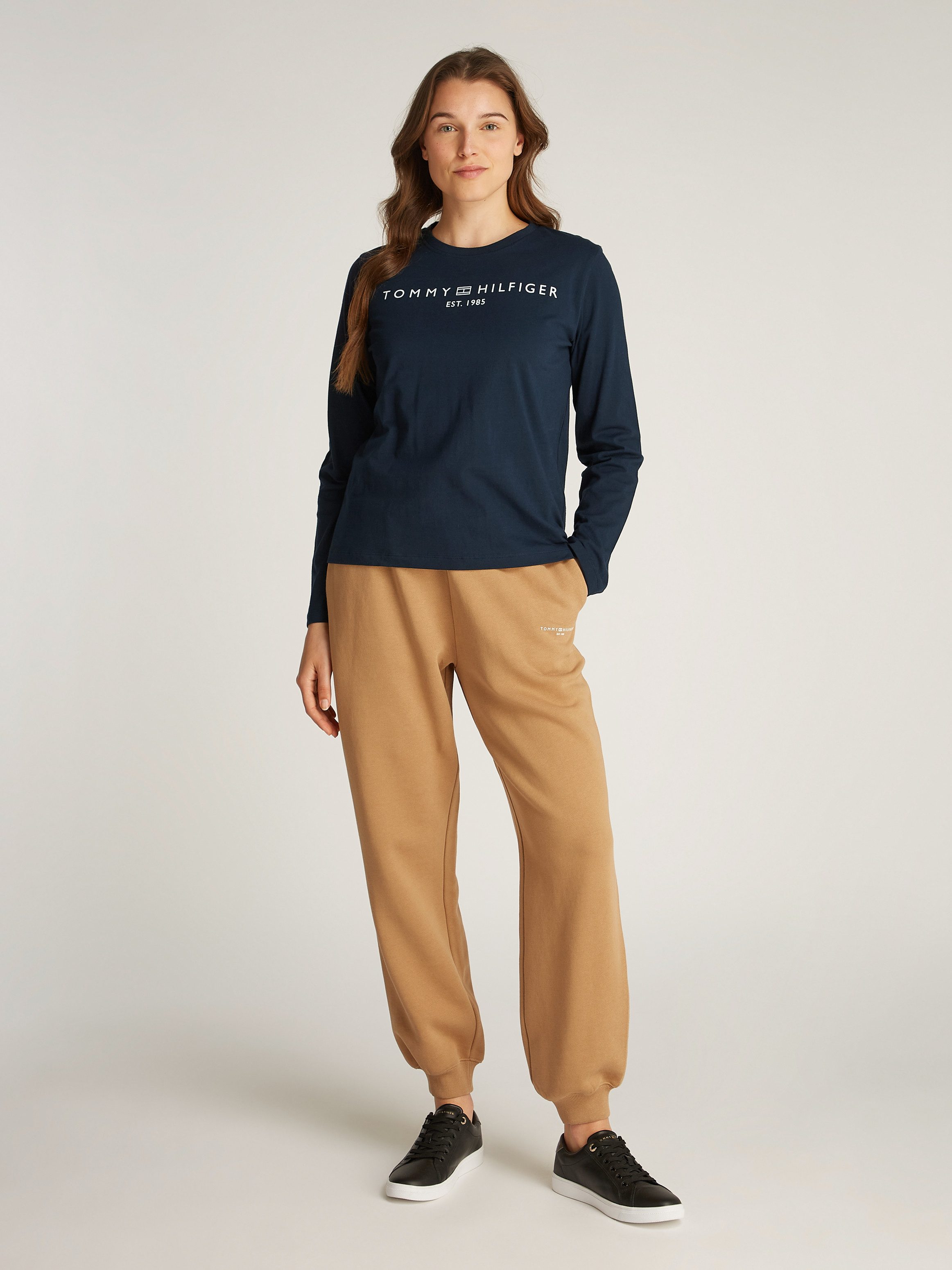 Tommy Hilfiger Shirt met lange mouwen REG CORP LOGO C-NK LS met een logo-opschrift