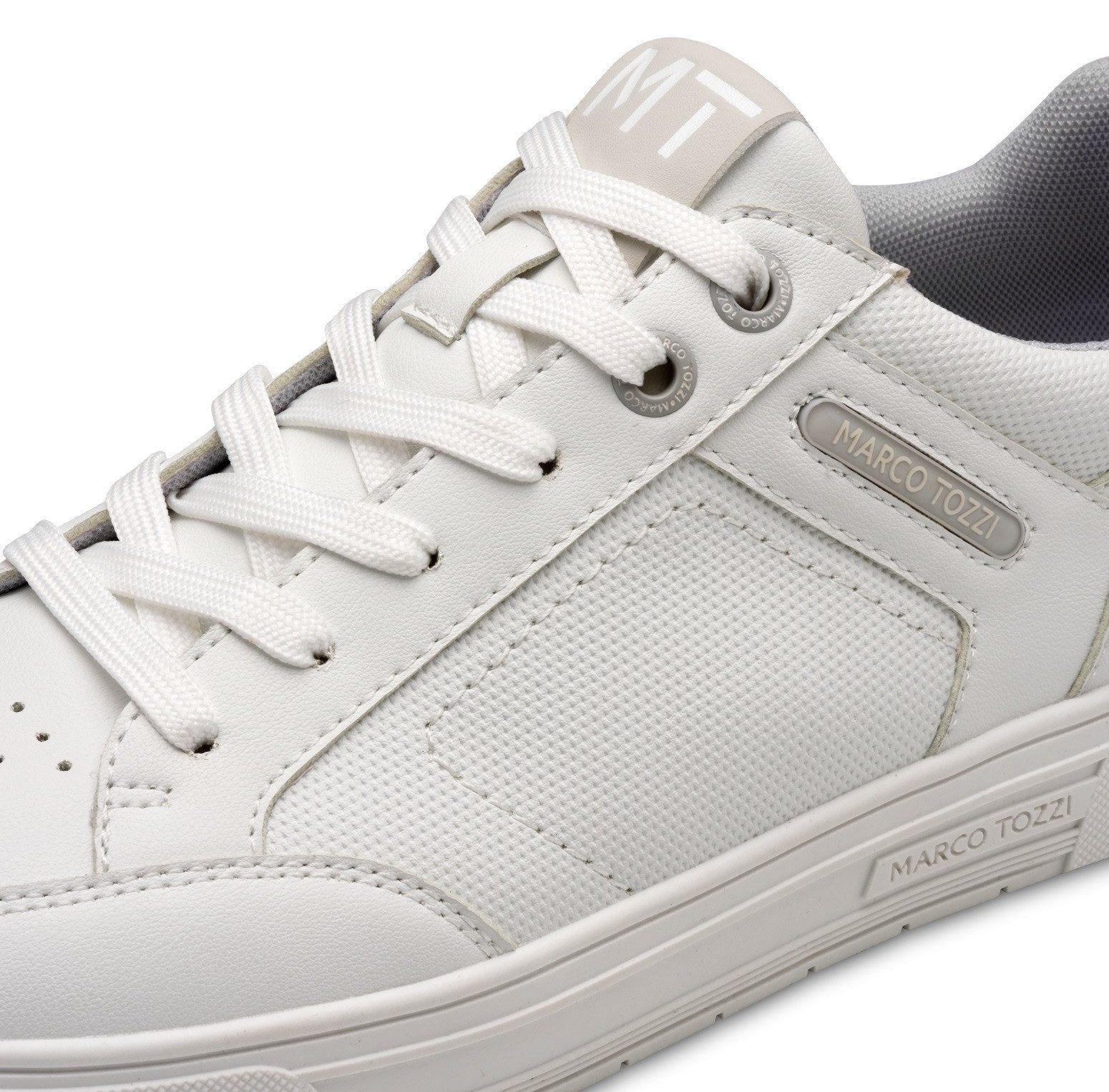 Marco Tozzi Plateausneakers , vrijetijdsschoen, lage schoen, veterschoen met perforatie en sierstiksels