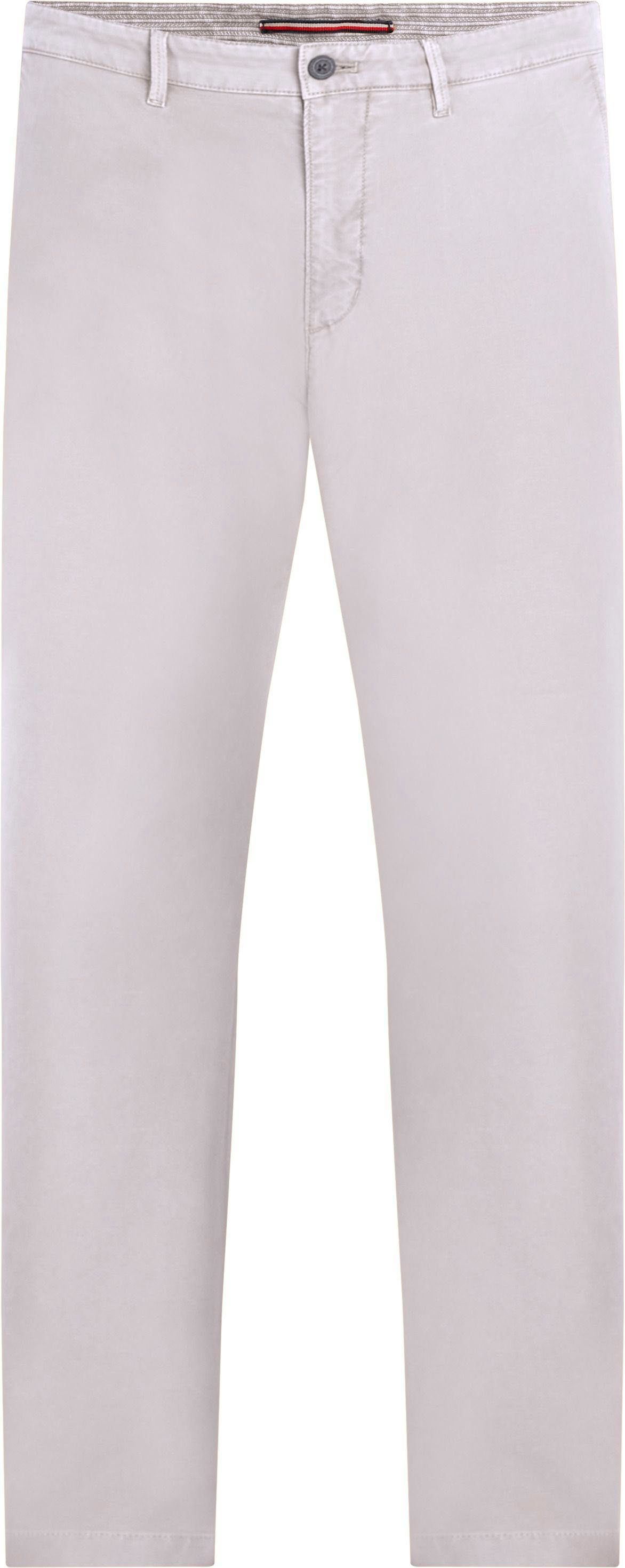 Tommy Hilfiger Chino CHELSEA GABARDINE GMD met logo borduursel op de achterzak heren chino's maat 30 grijs