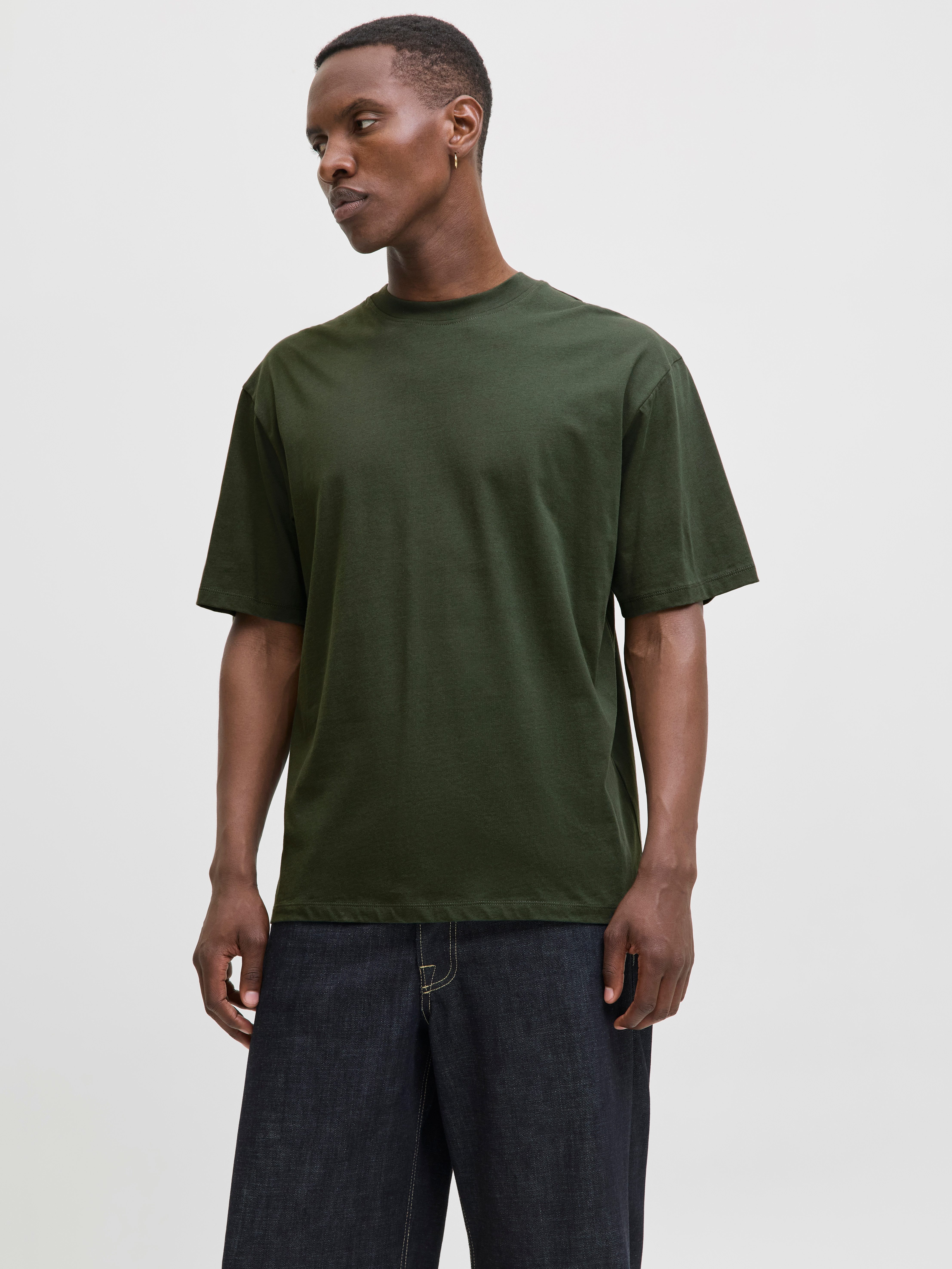 Jack & Jones Oversized shirt JJEBRADLEY TEE SS O-NECK NOOS