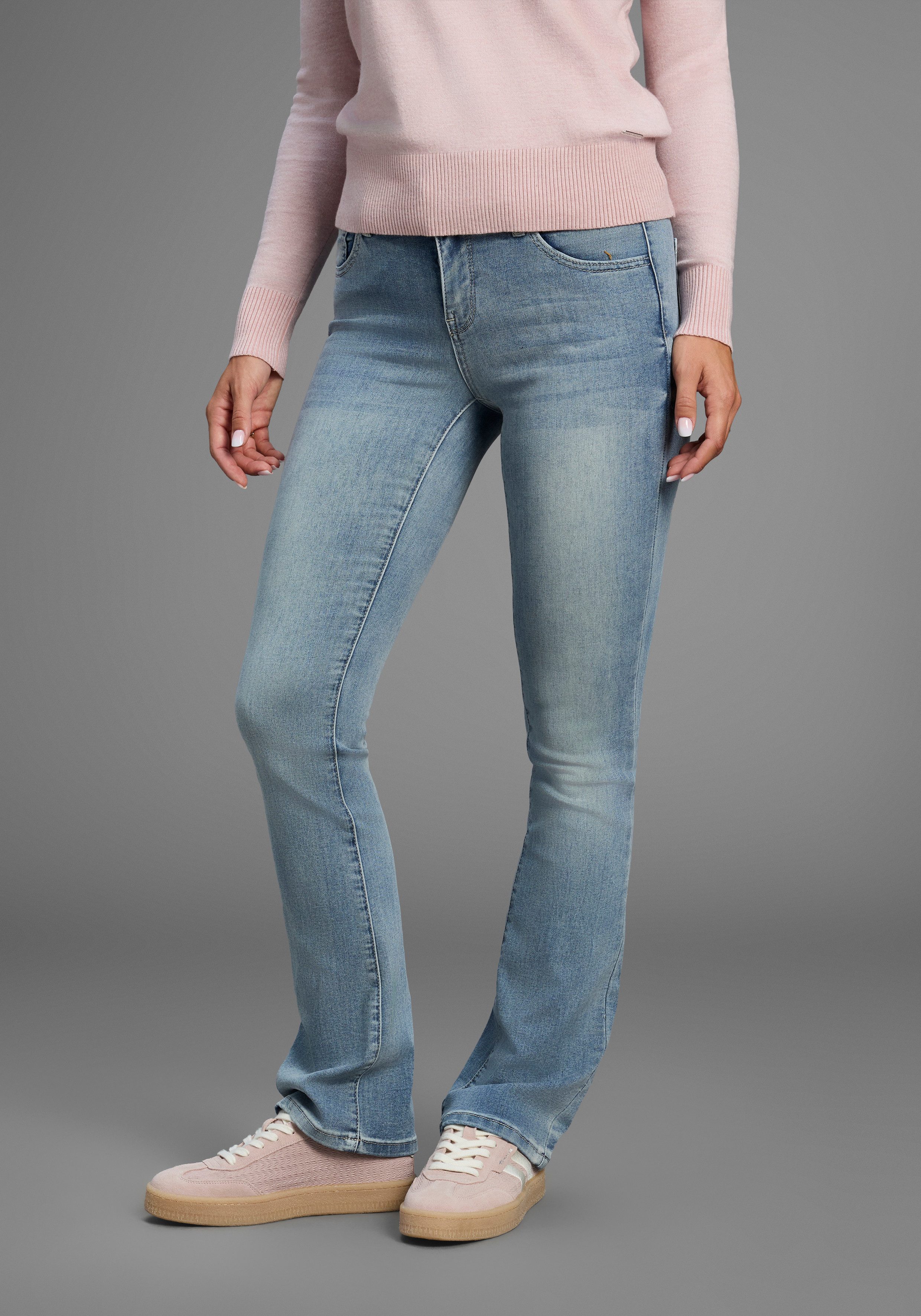 Arizona Bootcut jeans Ultra Stretch normale pasvorm, baby-bootcut, used-look-wassing