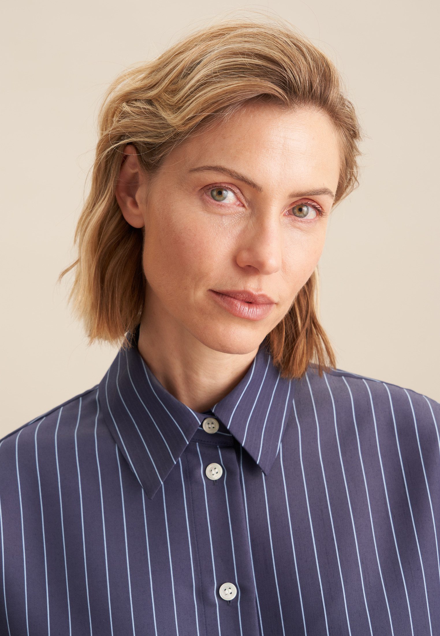 seidensticker Lange blouse Zwarte roos Lange mouwen kraag strepen