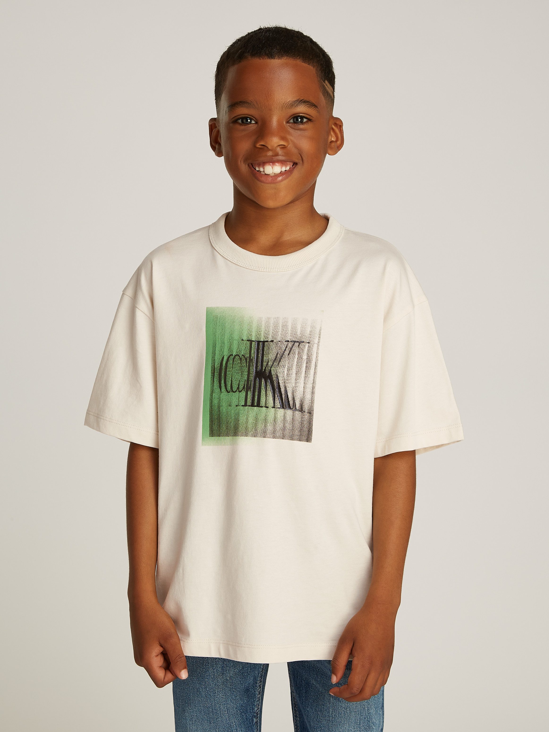 Calvin Klein Shirt met ronde hals LARGE SHIFTED CK SS T-SHIRT voor kinderen tot 16 jaar met logo-opdruk