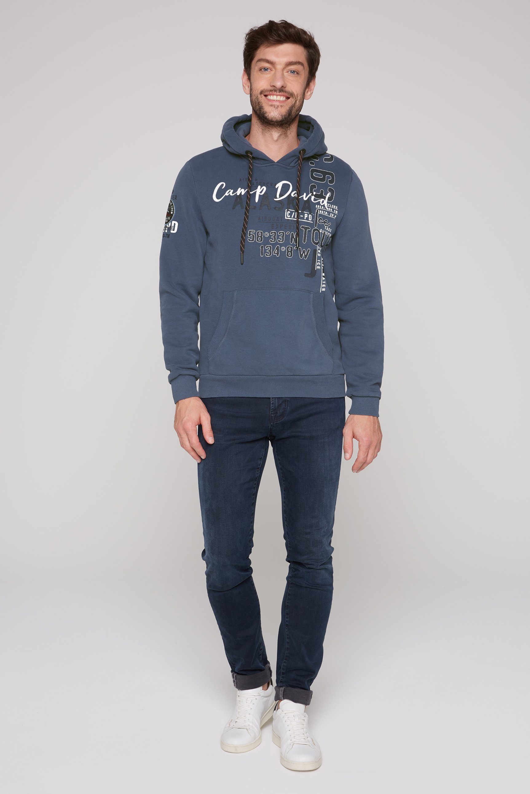 CAMP DAVID Hoodie met merk-applicaties