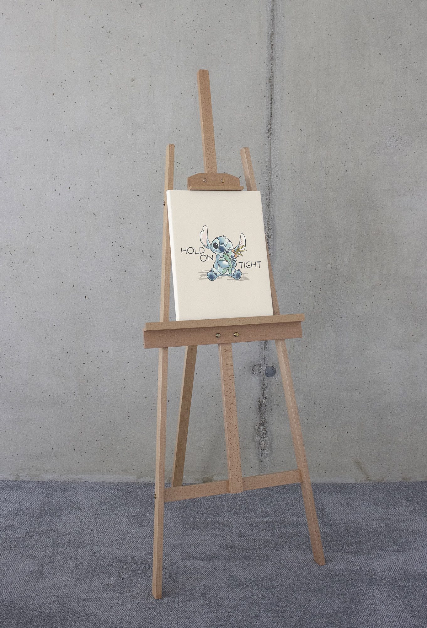 Komar Artprint op linnen Disney Lilo and Stitch Hold On Tight 300 x 280 cm (breedte x hoogte) - behang, vlies, woonkamer, slaapkamer (1 stuk)