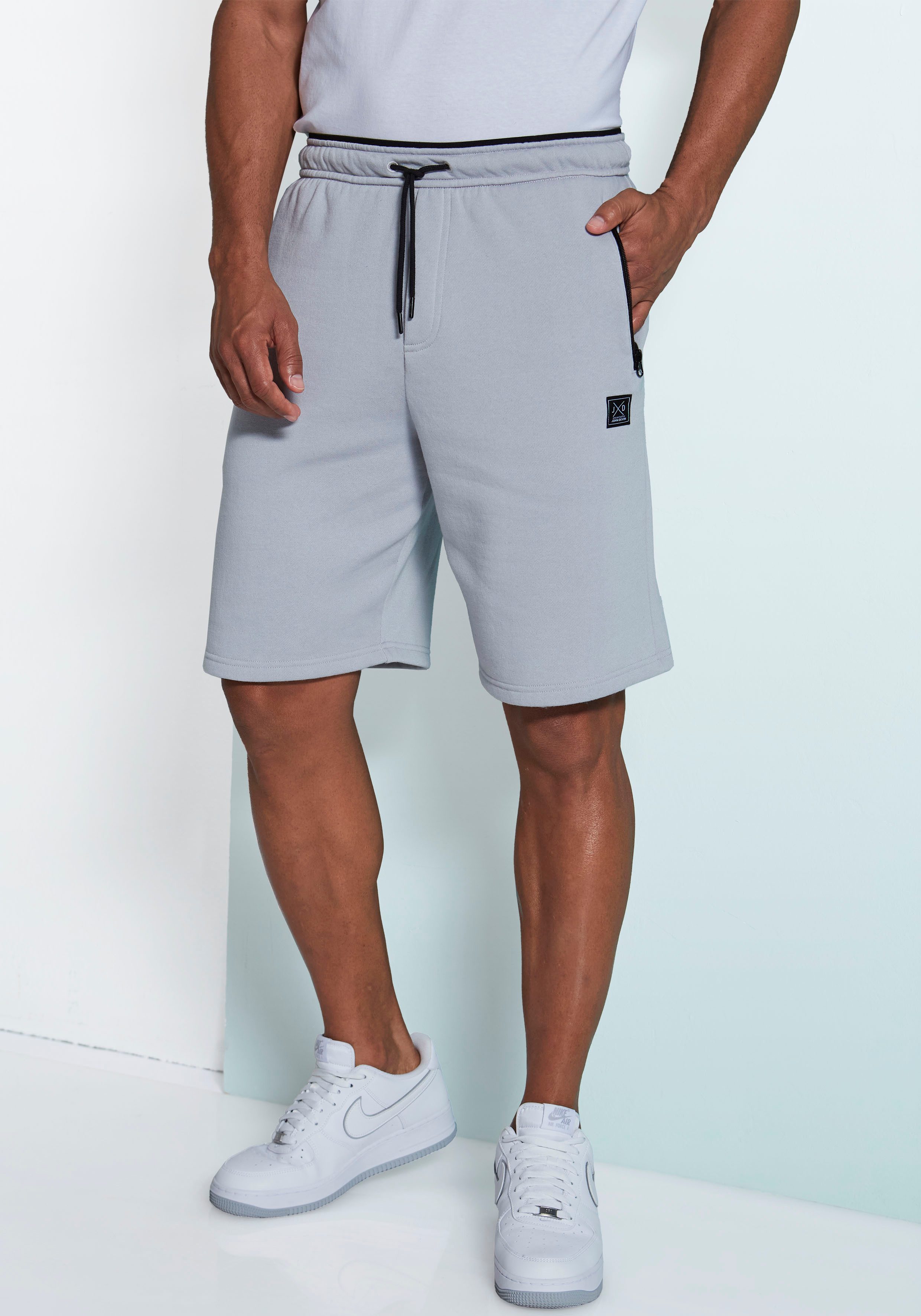 John Devin Sweatshort , zijzakken met zwarte rits