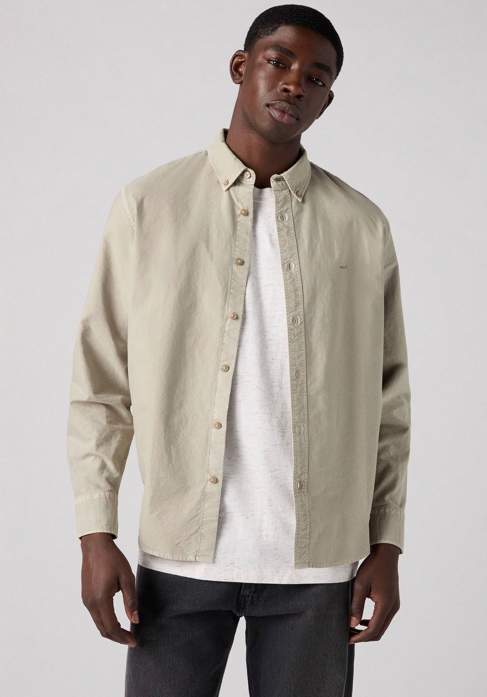 Levi's® Overhemd met lange mouwen AUTHENTIC BUTTON DOWN met ton-in-ton logo-borduursel op de...