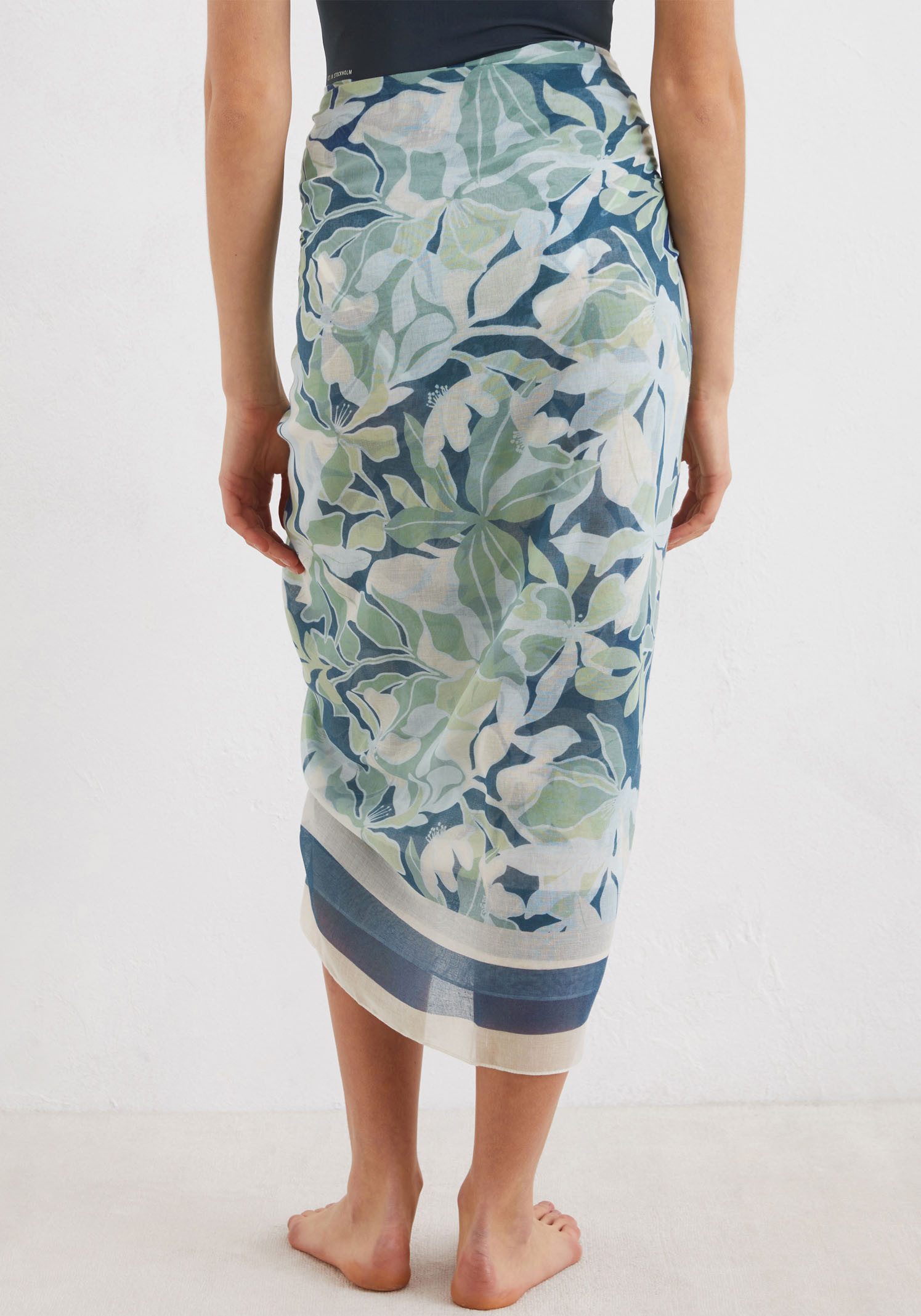Marc O'Polo XXL-sjaal Multi Floral met veelzijdige draagopties