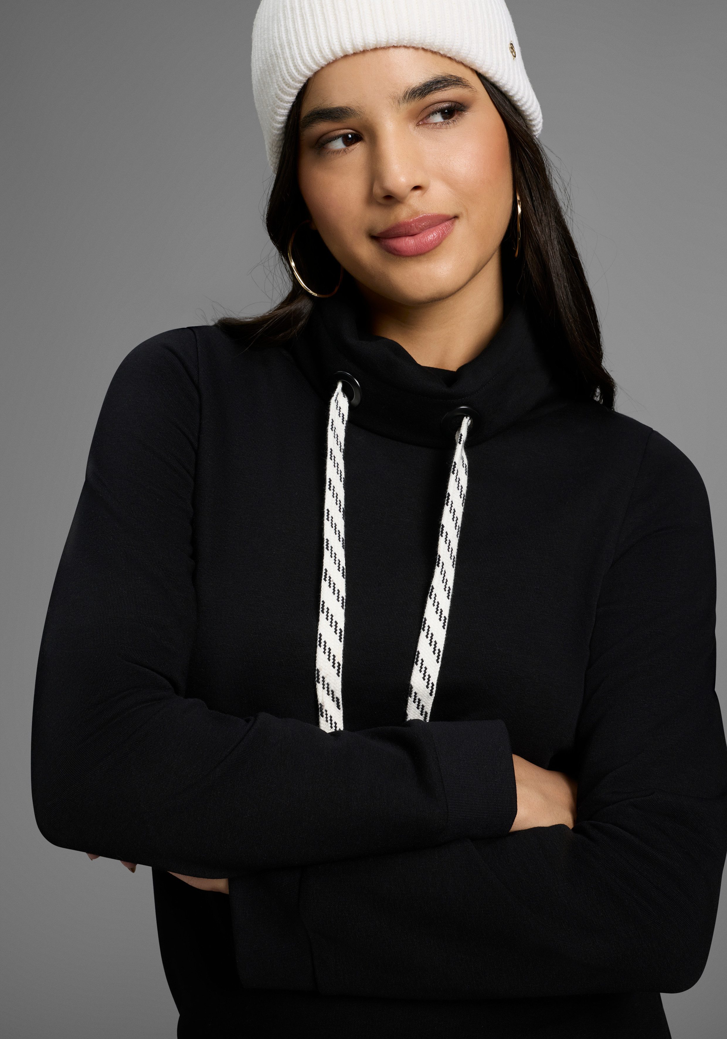 Laura Scott Sweatjurk