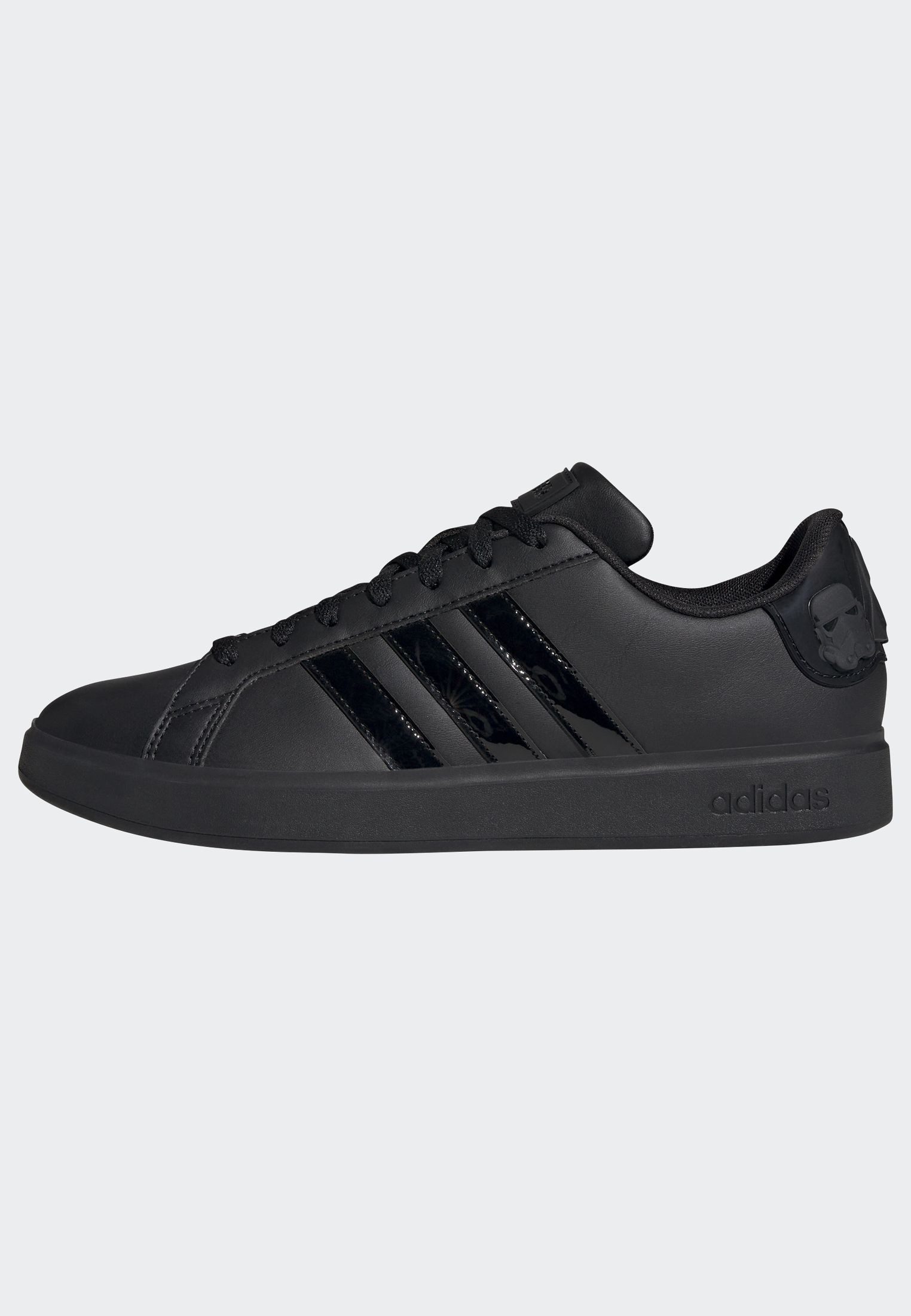 adidas Sportswear Sneakers ADIDAS STAR WARS GRAND COURT SCHOEN Design geïnspireerd op de adidas Superstar