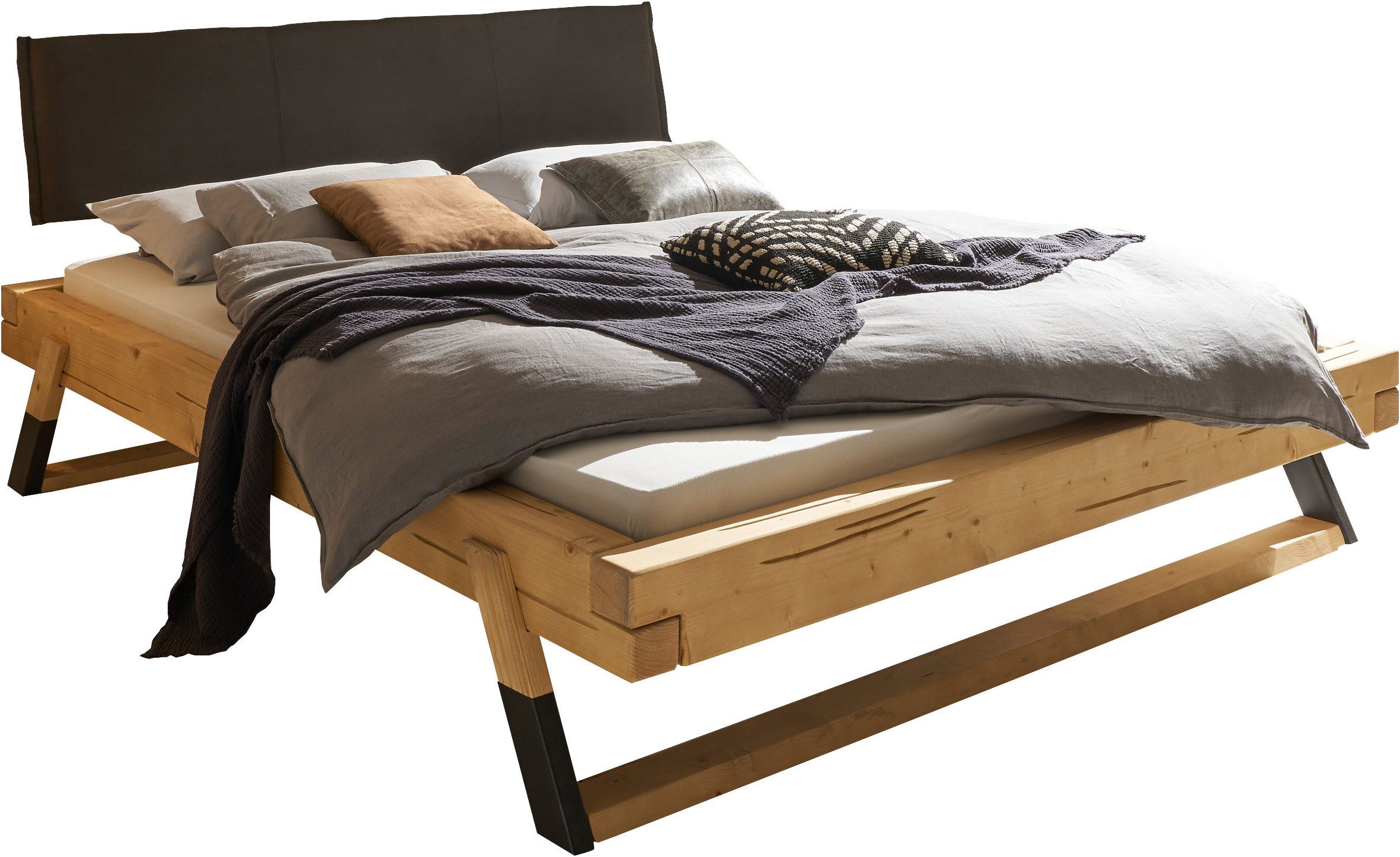 Schlafkontor Bedframe Lobia massief houten bed, gestoffeerde hoofdeinde 180x200 cm, tweepersoonsbed in natuurlijk vurenhout bedden beige