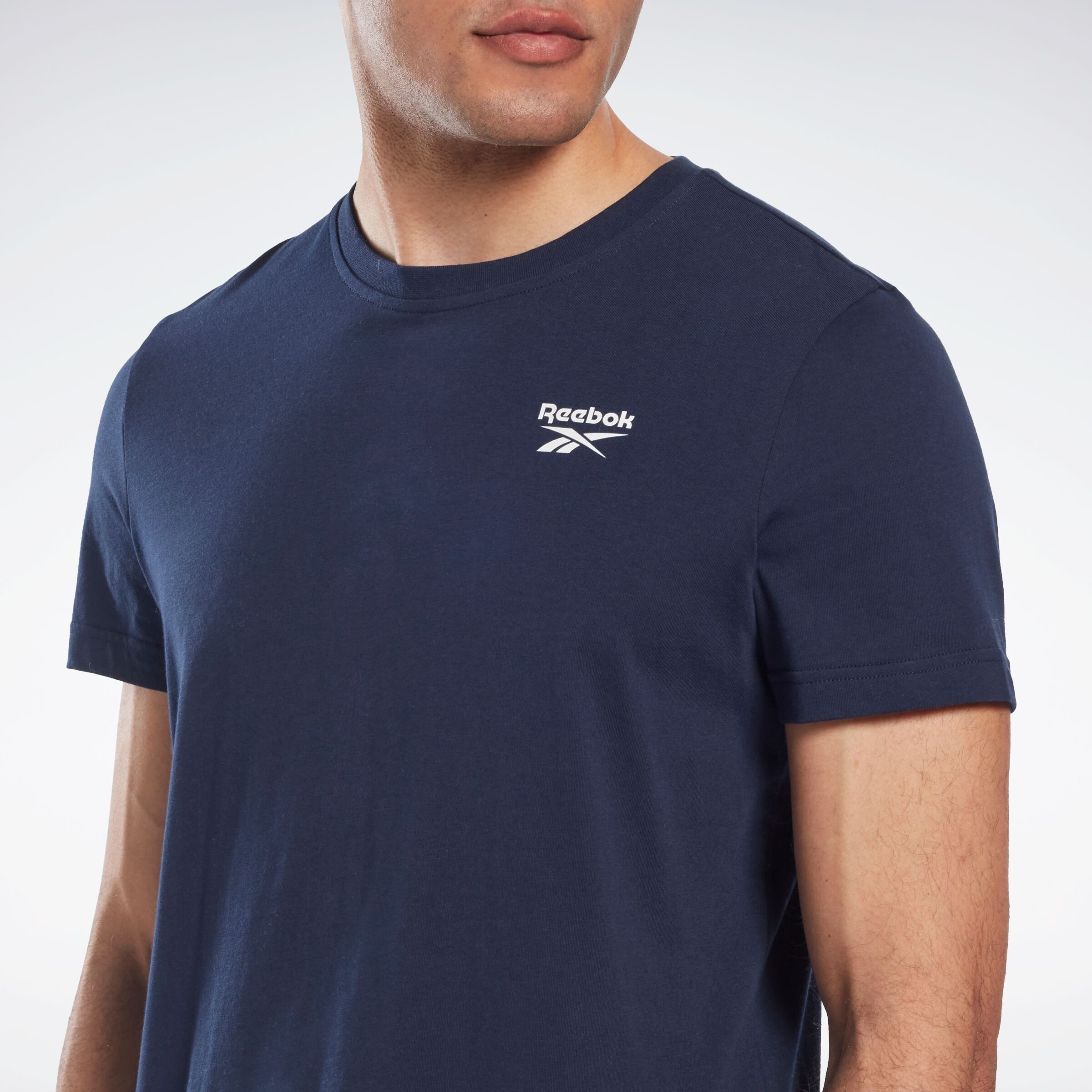Reebok T-shirt IDENTITY SMALL LOGO TEE
