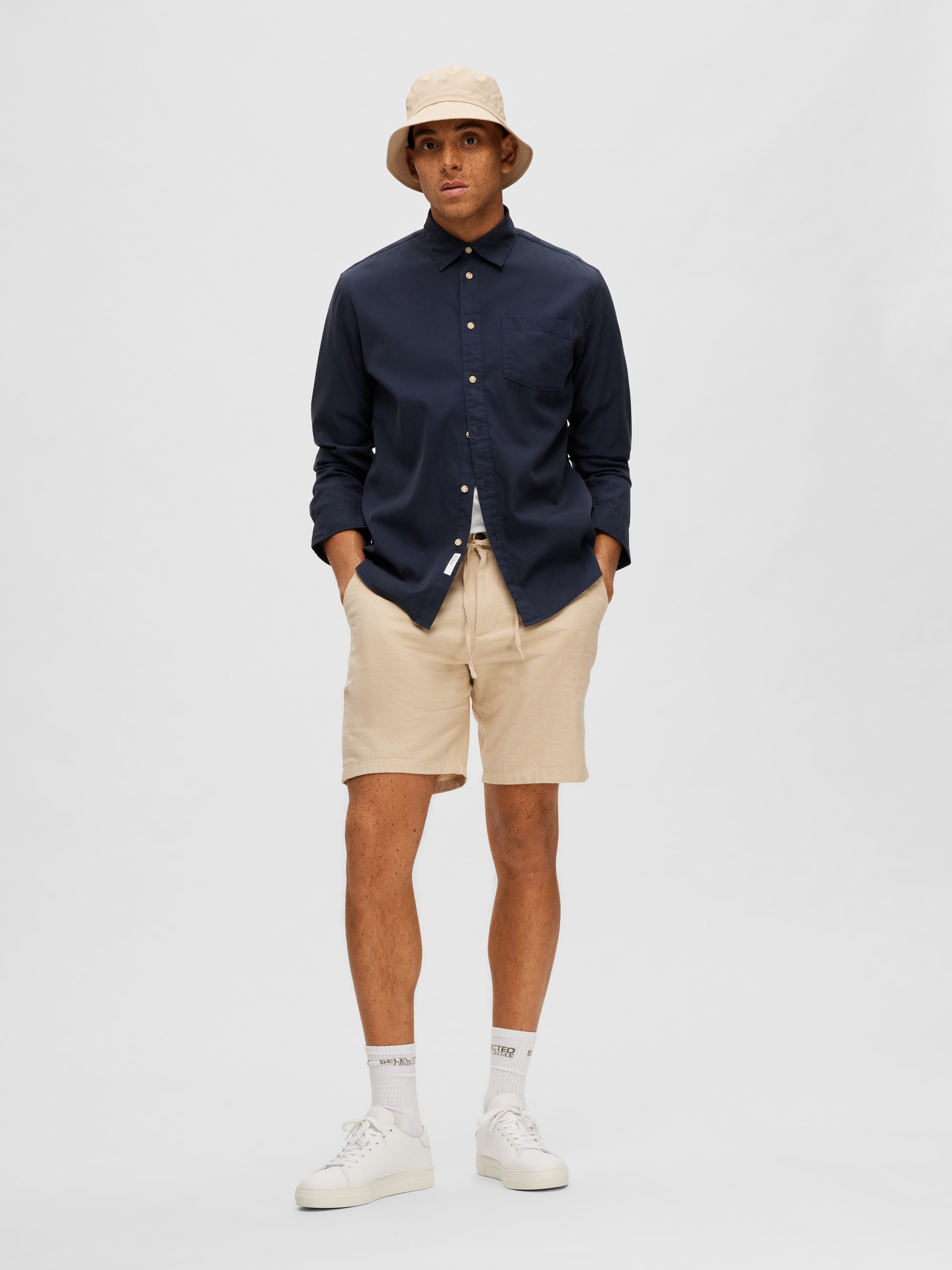 SELECTED HOMME Chino-short SLHREGULAR-BRODY SUN SHORTS NOOS