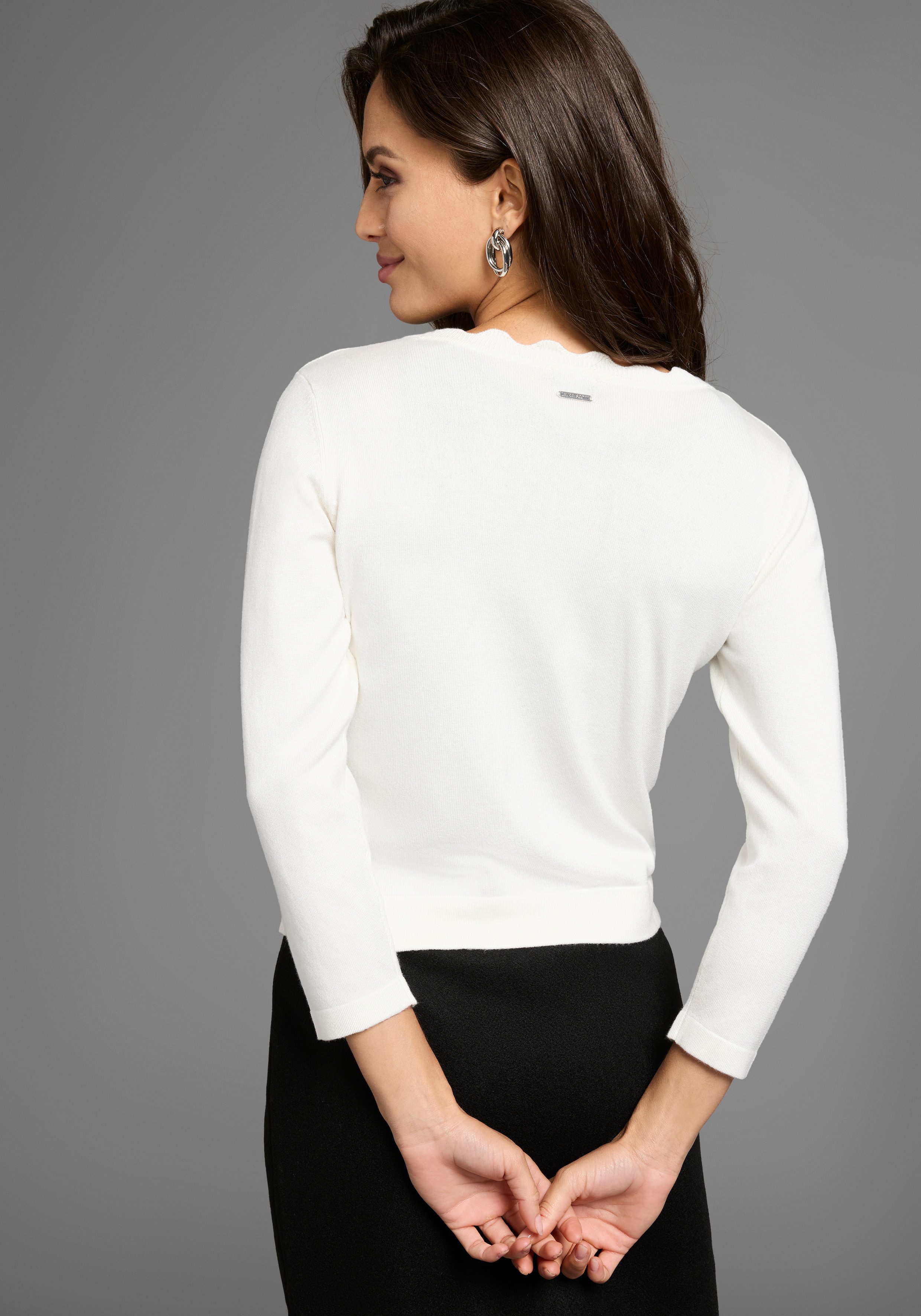Laura Scott Vest met elegant schulprandje