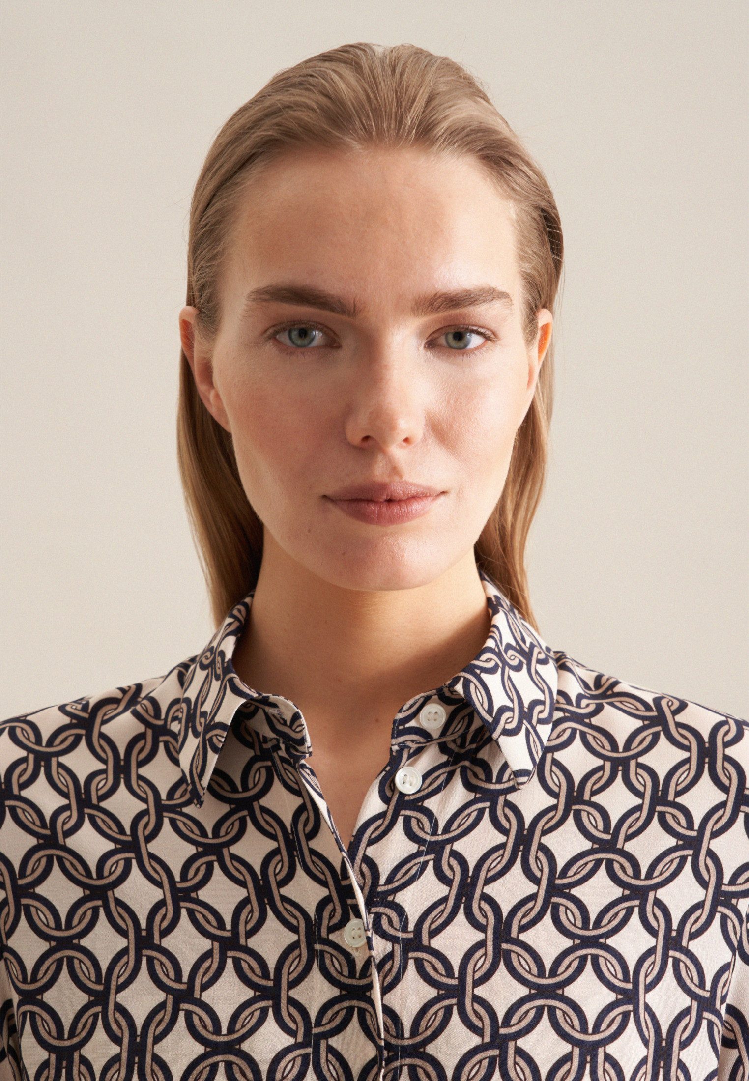 seidensticker Overhemdblouse Zwarte roos Lange mouwen kraag print