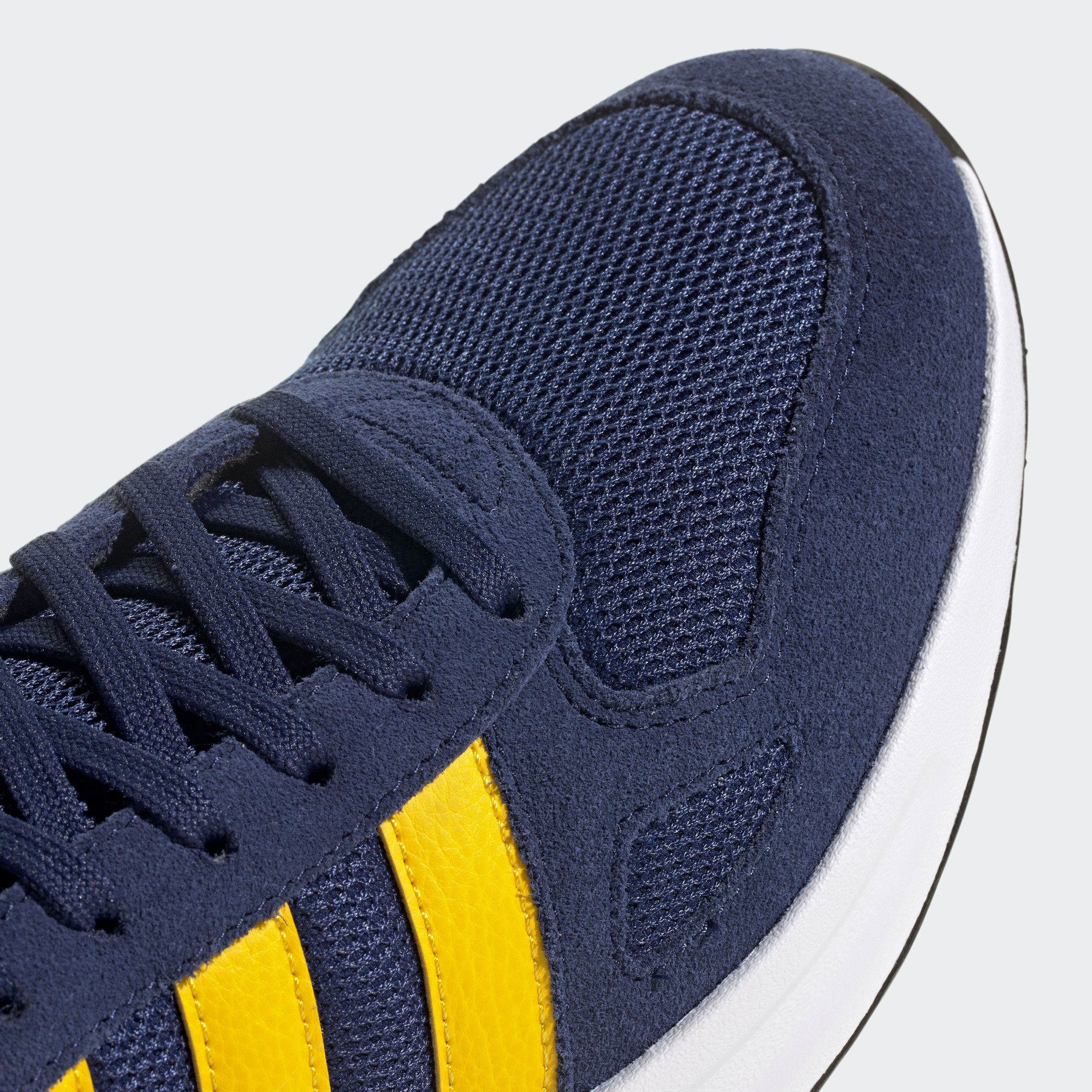 adidas Sportswear Sneakers RUN 84 geïnspireerd door het ontwerp van de adidas la trainer