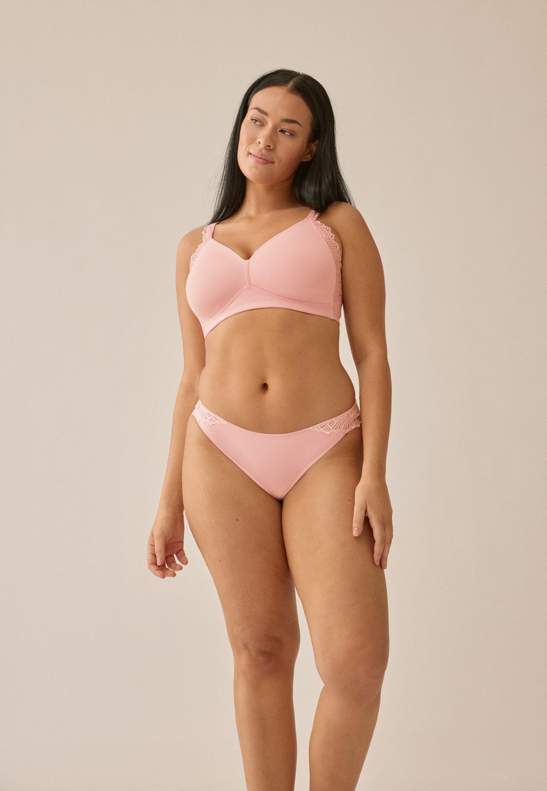 Naturana Beugelloze-bh met delicate kantdecoratie (1-delig)