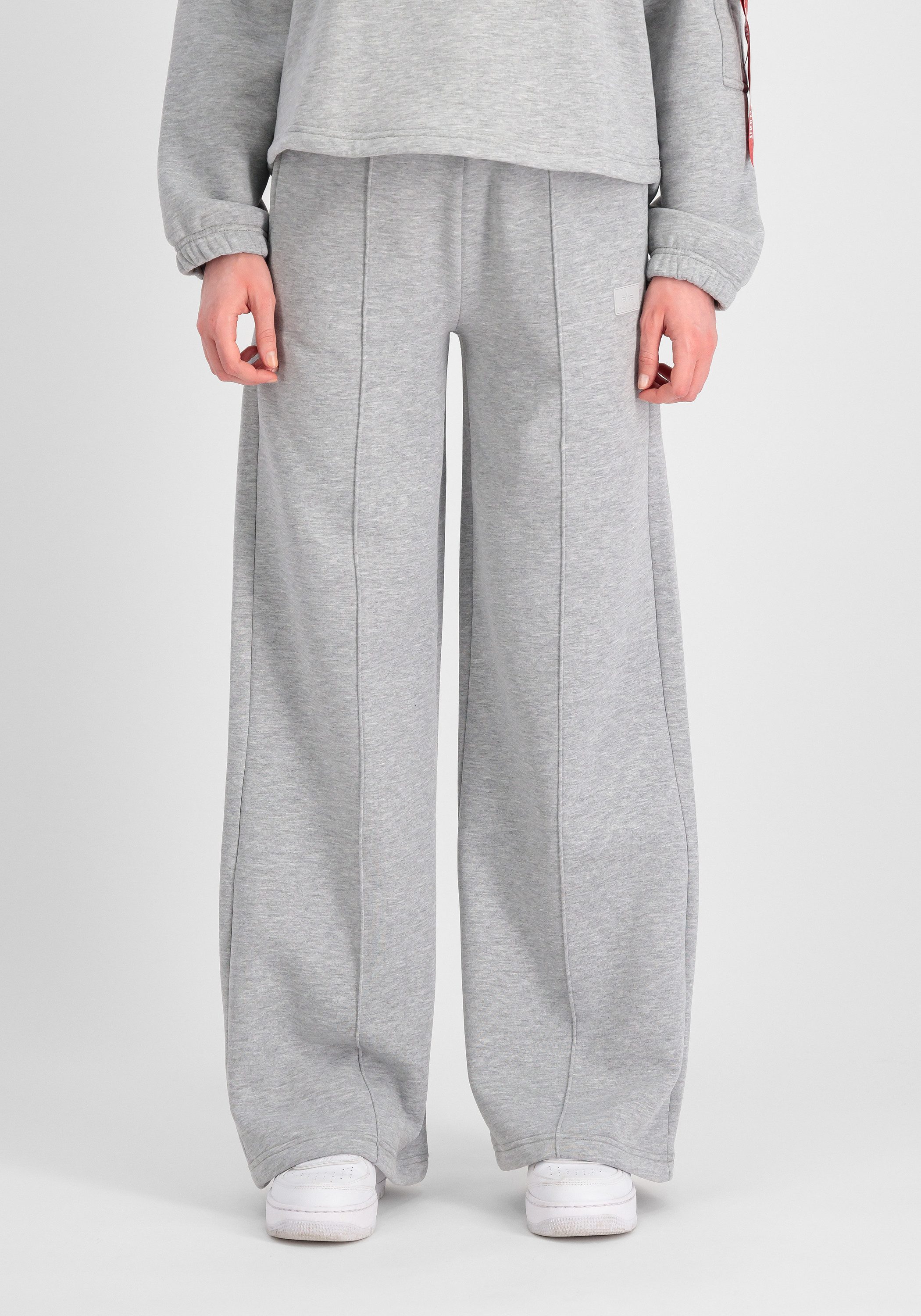 Alpha Industries Joggingbroek Alpha Industries Women - Jogger X-Fit Label Wide Jogger Wmn