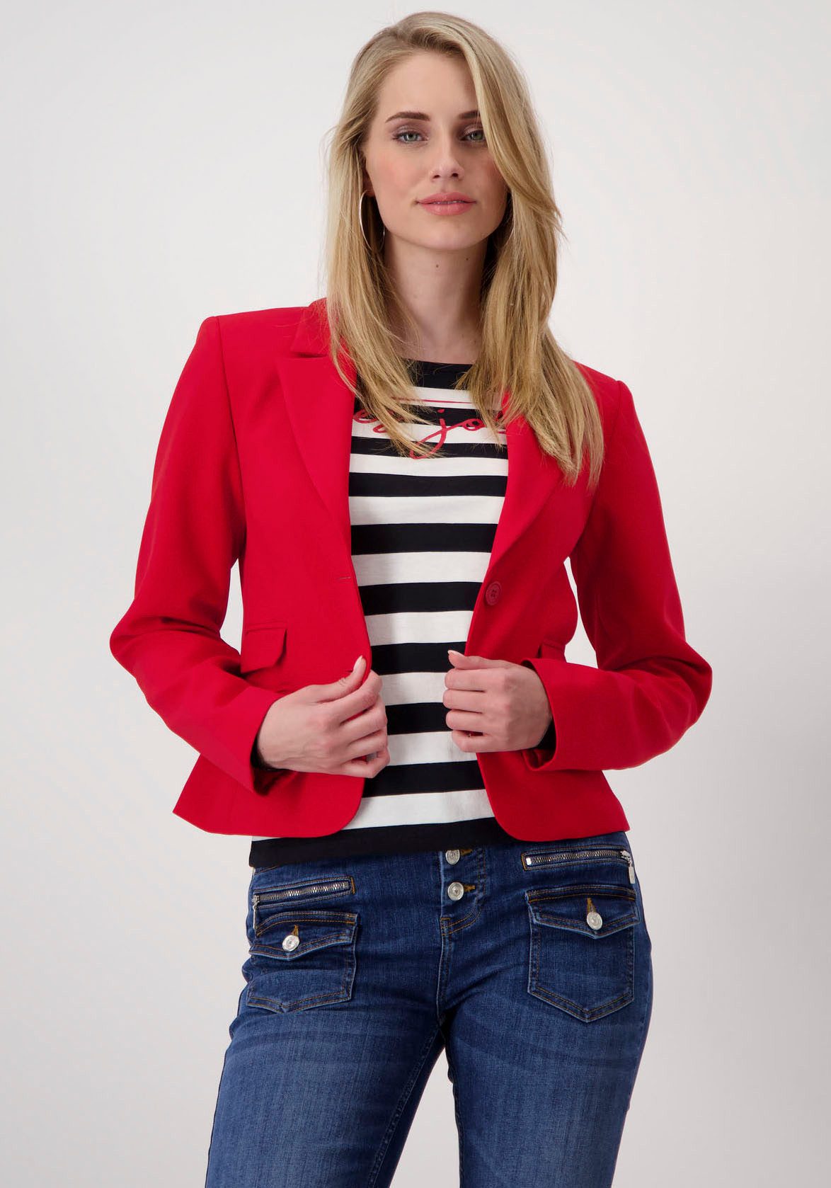 Monari Korte blazer met klepzakken dames korte blazers maat 36 rood