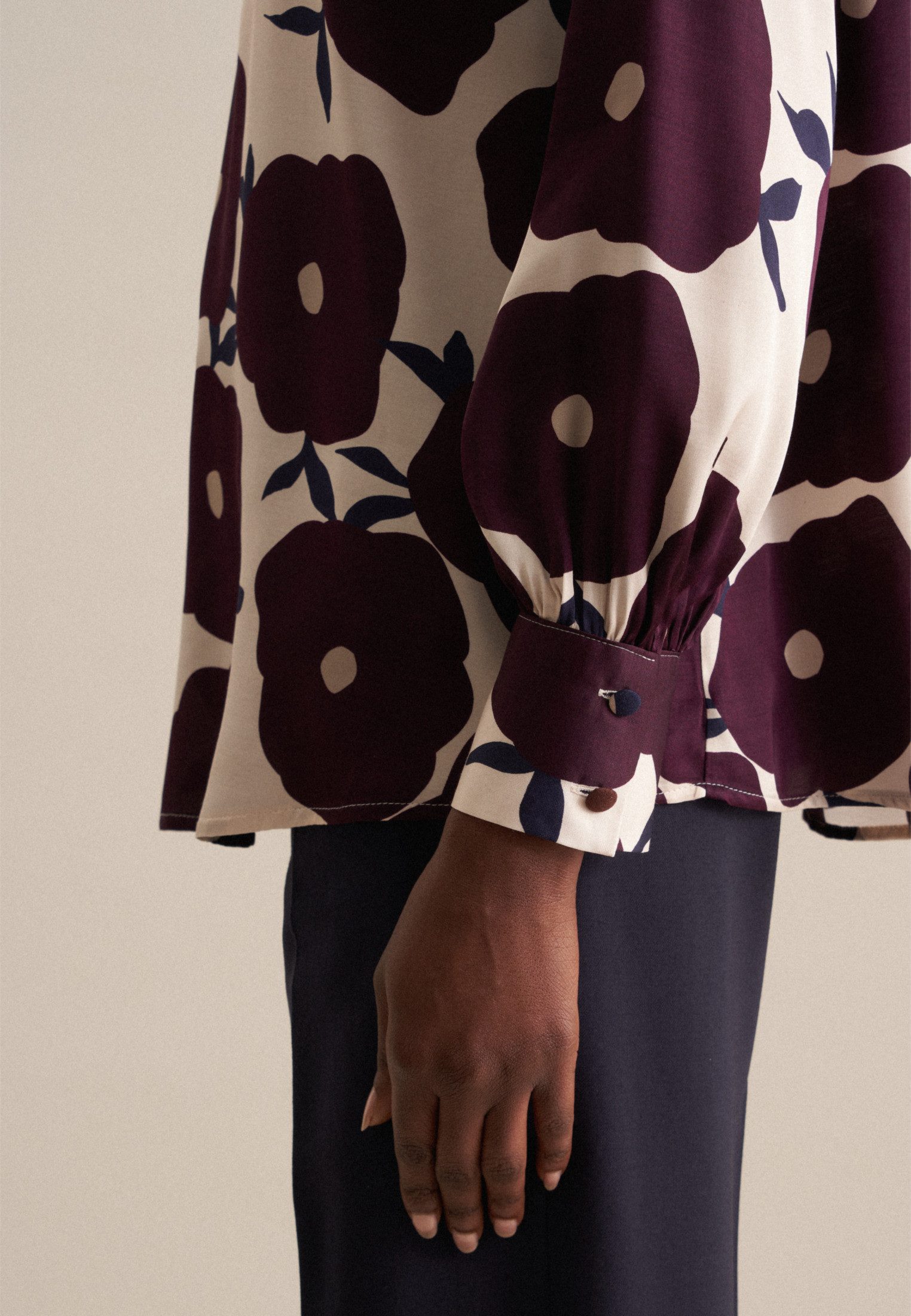 seidensticker Shirtblouse Zwarte roos Lange mouwen ronde hals print