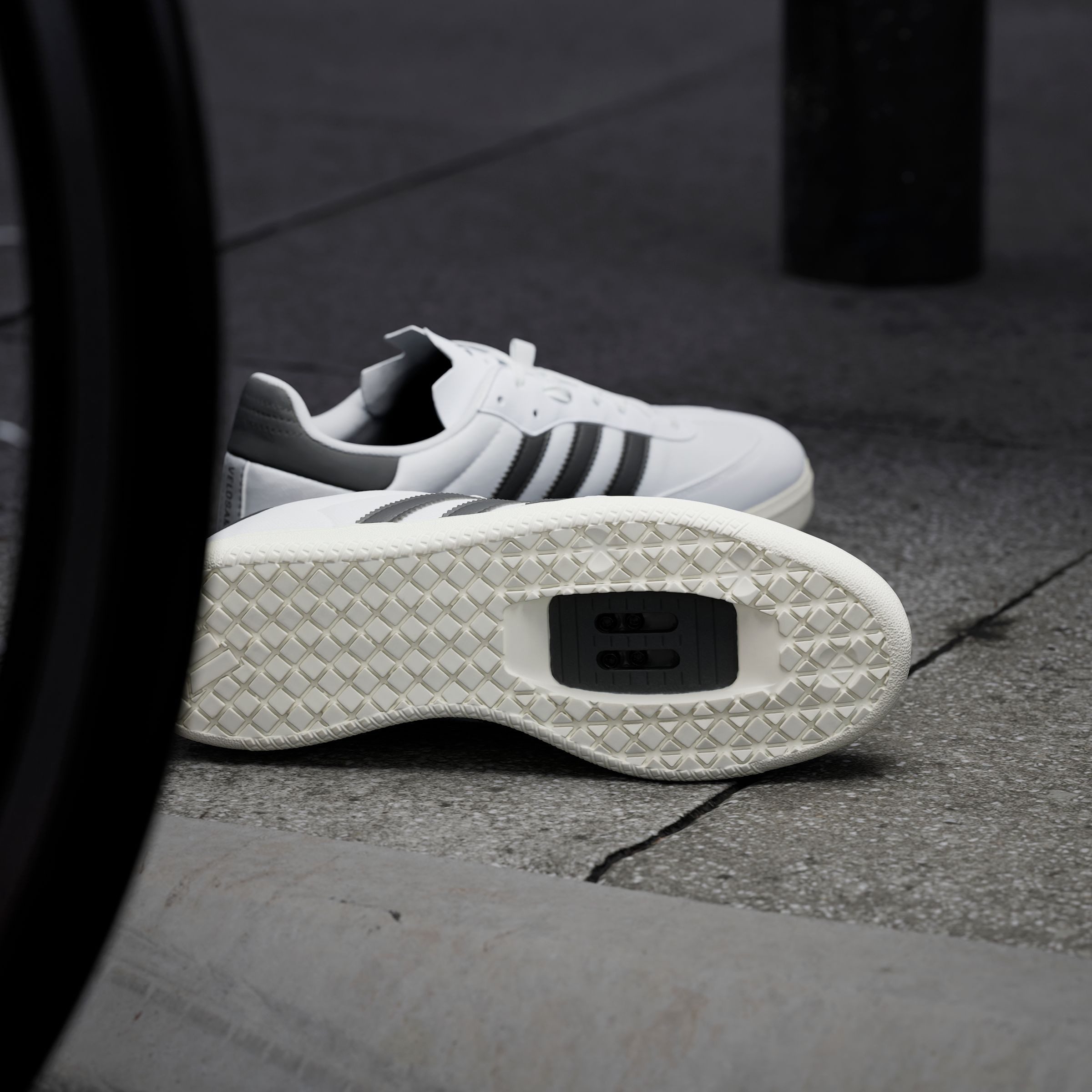 adidas Performance Sneakers THE CYCLING VELOSAMBA MADE WITH NATURE