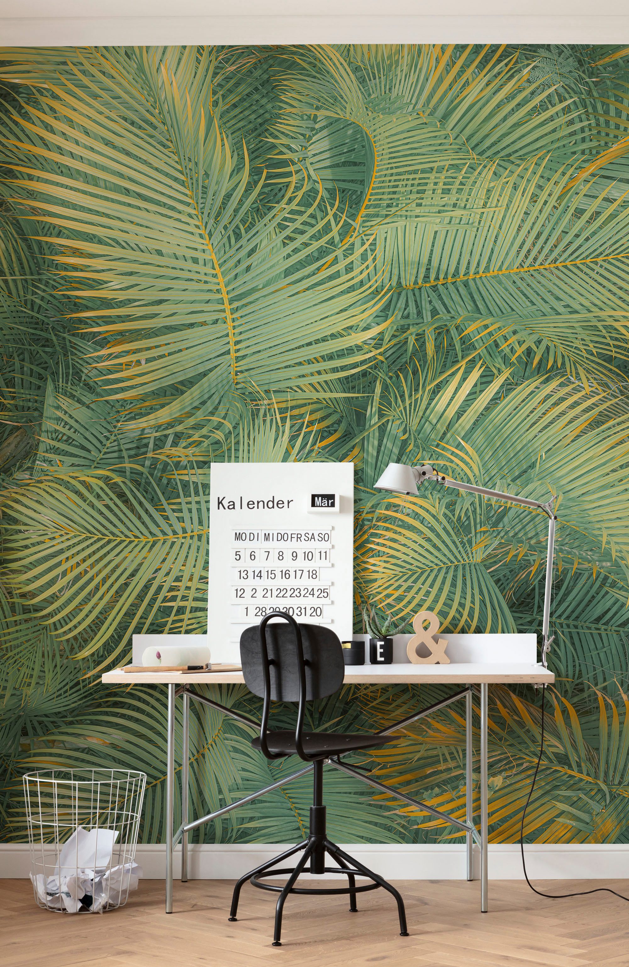 Komar Fotobehang Digitale print vlies - Neon Fern - Afmeting 200 x 250 cm (1 stuk)