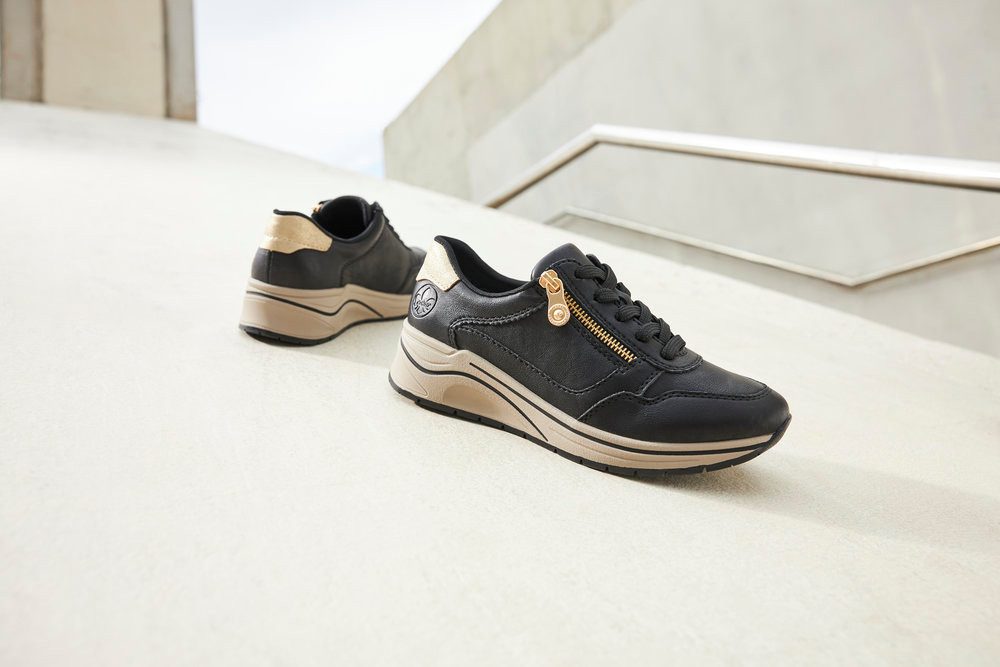 Rieker Sneakers met sleehak , lage schoen, veterschoen, vrijetijdsschoen met zachte inlegzool