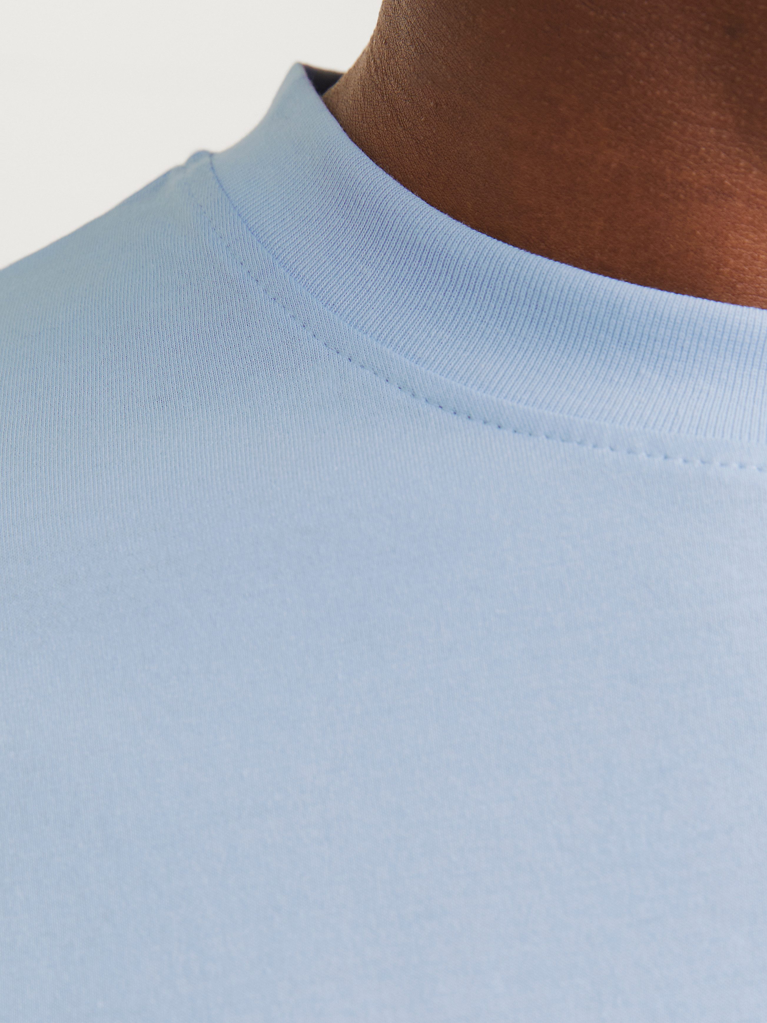 Jack & Jones Oversized shirt JJEBRADLEY TEE SS O-NECK NOOS