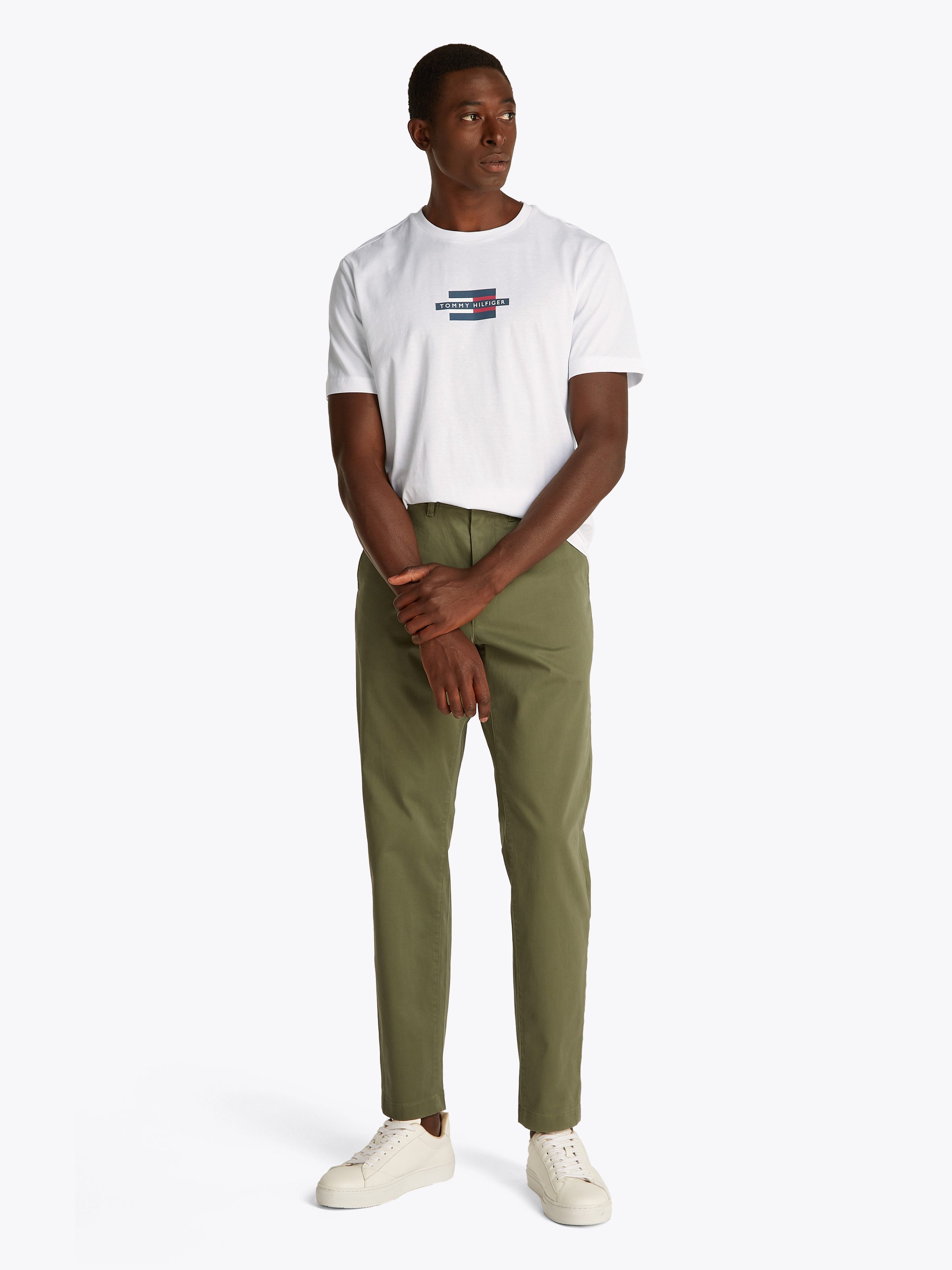 Tommy Hilfiger Shirt met korte mouwen FLAG BOX TEE Met een ronde hals