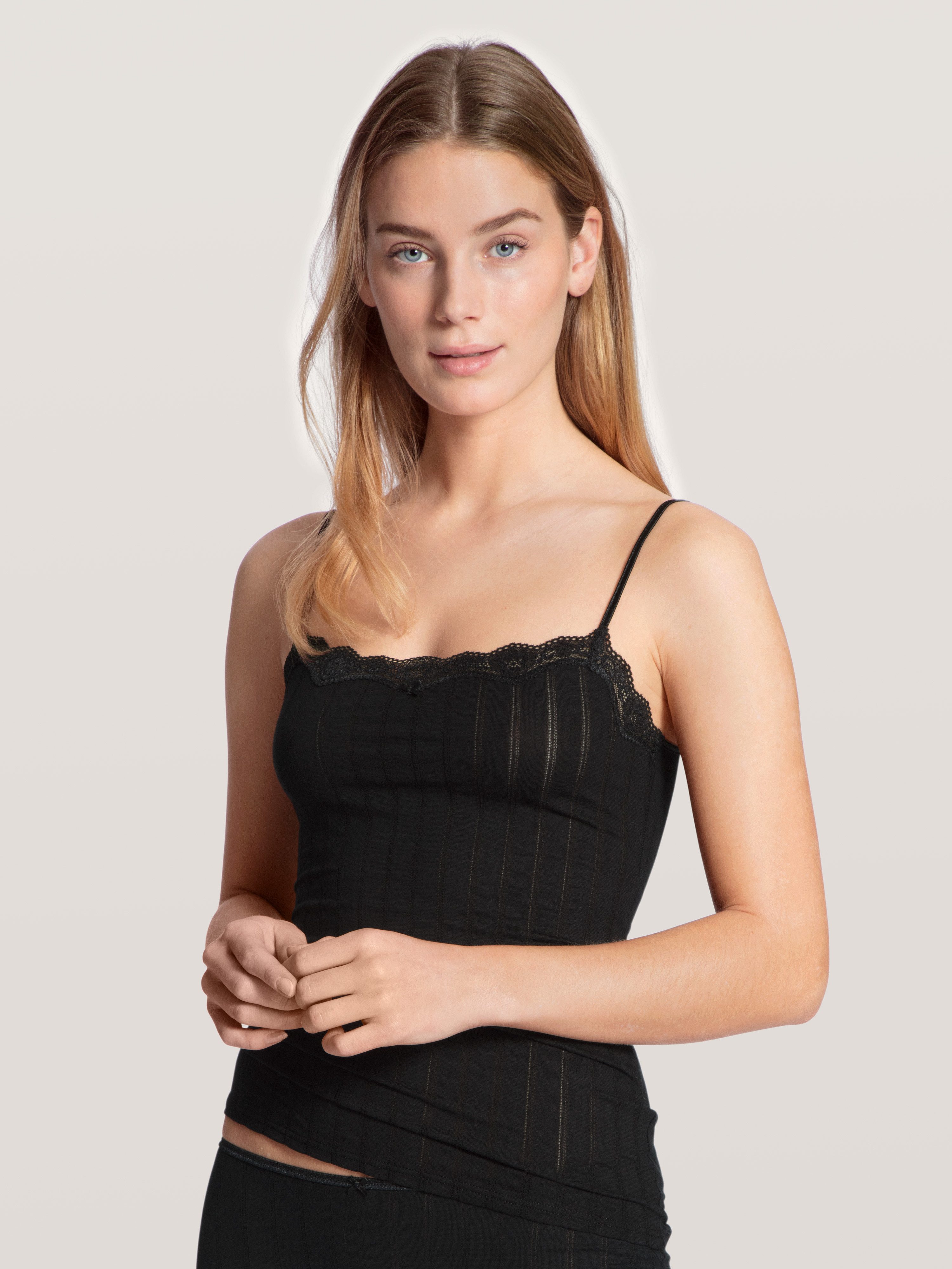 CALIDA Hemd Etude Toujours met smalle, verstelbare satijnen bandjes (1 stuk) dames armloze tops maat S (40/42) zwart