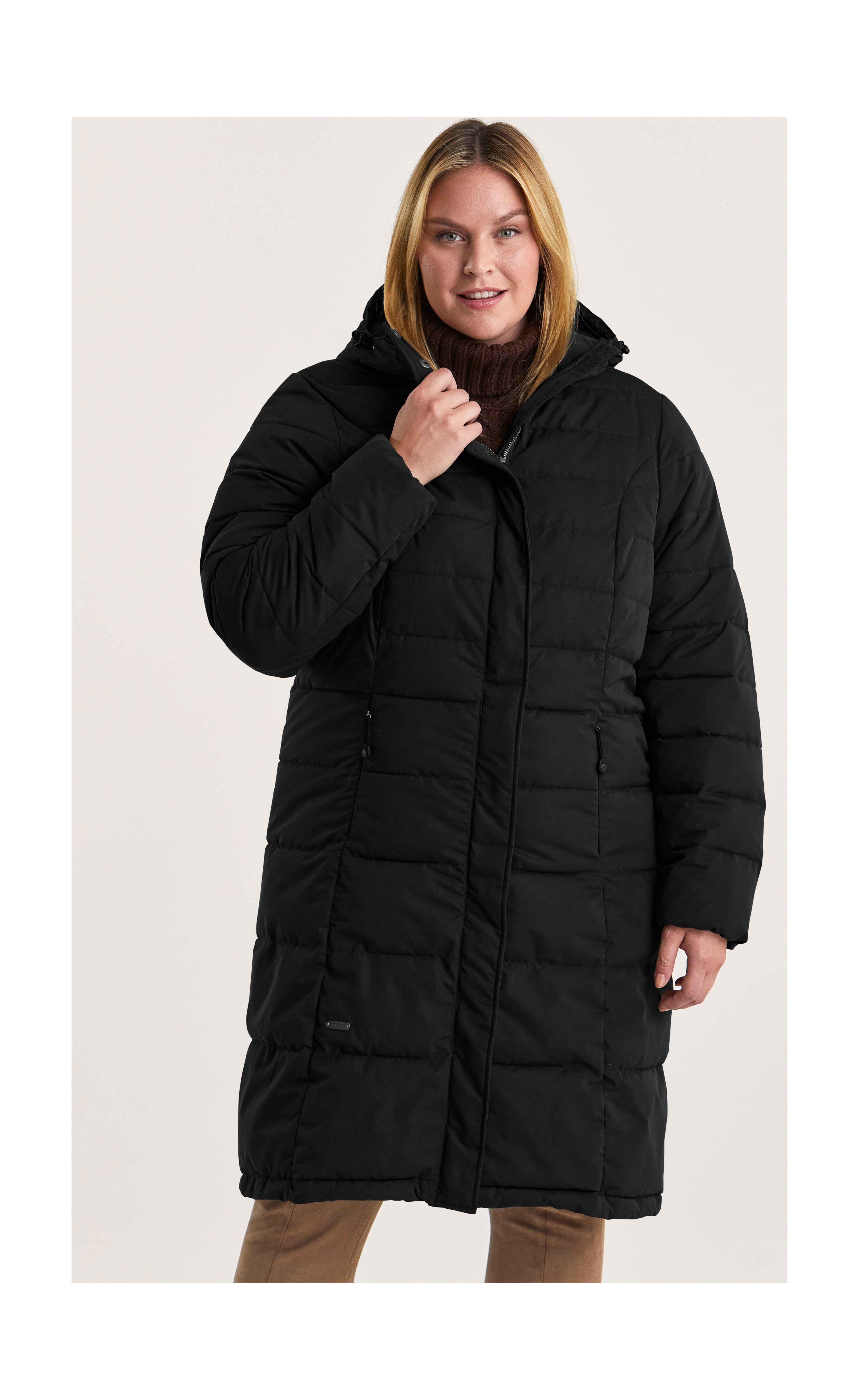 STOY Gewatteerde jas STW 7 WMN QLTD CT ademend, waterafstotende winterjas in grote maten dames donsjassen maat 50 zwart