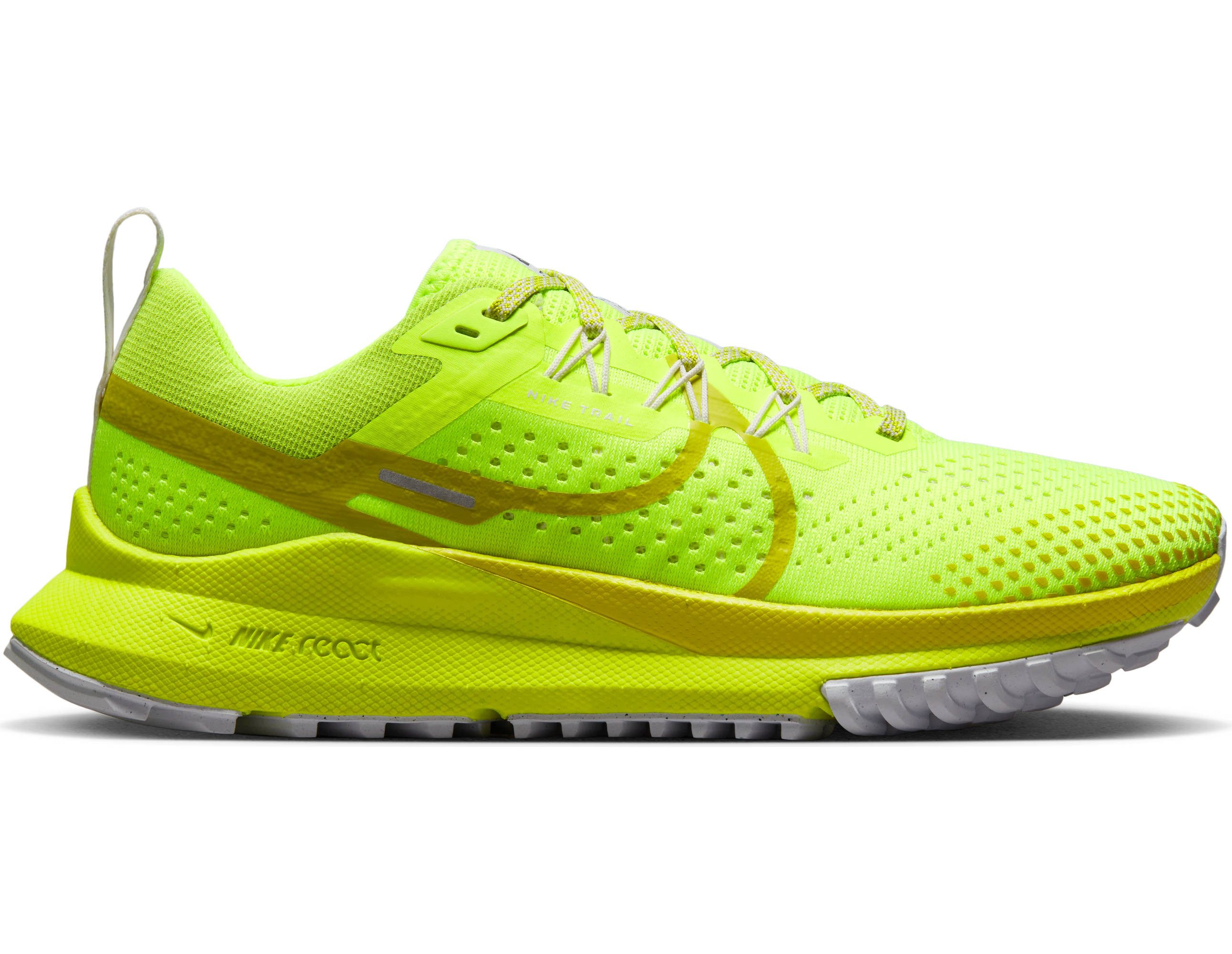 Nike Runningschoenen REACT PEGASUS TRAIL 4