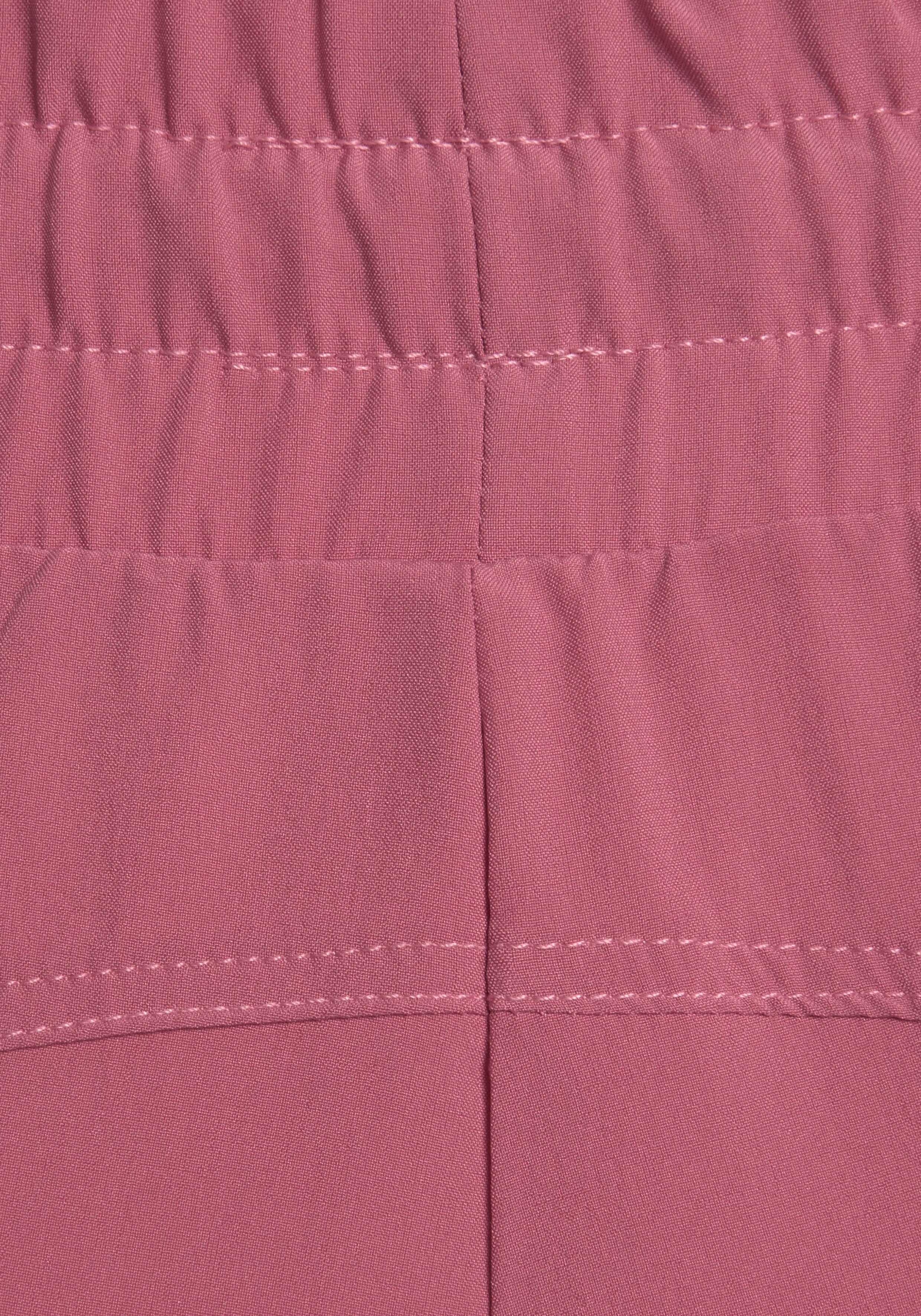 active by Lascana Short met ritszakken