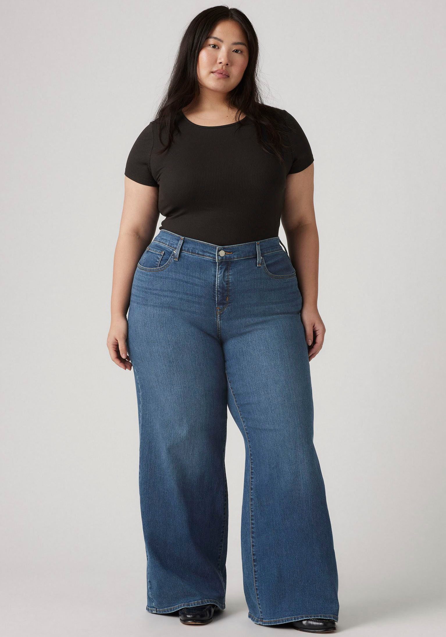 Levi's® Plus Wijde jeans PL 318 SHAPING in five-pocketsstijl